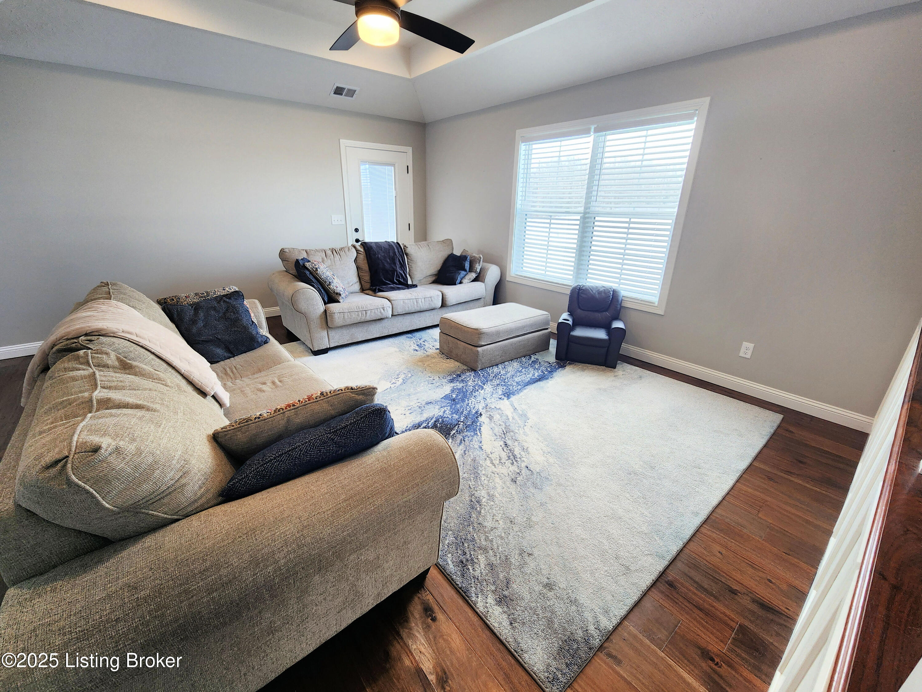 202 Elizabeth Way, Bardstown, Kentucky image 8