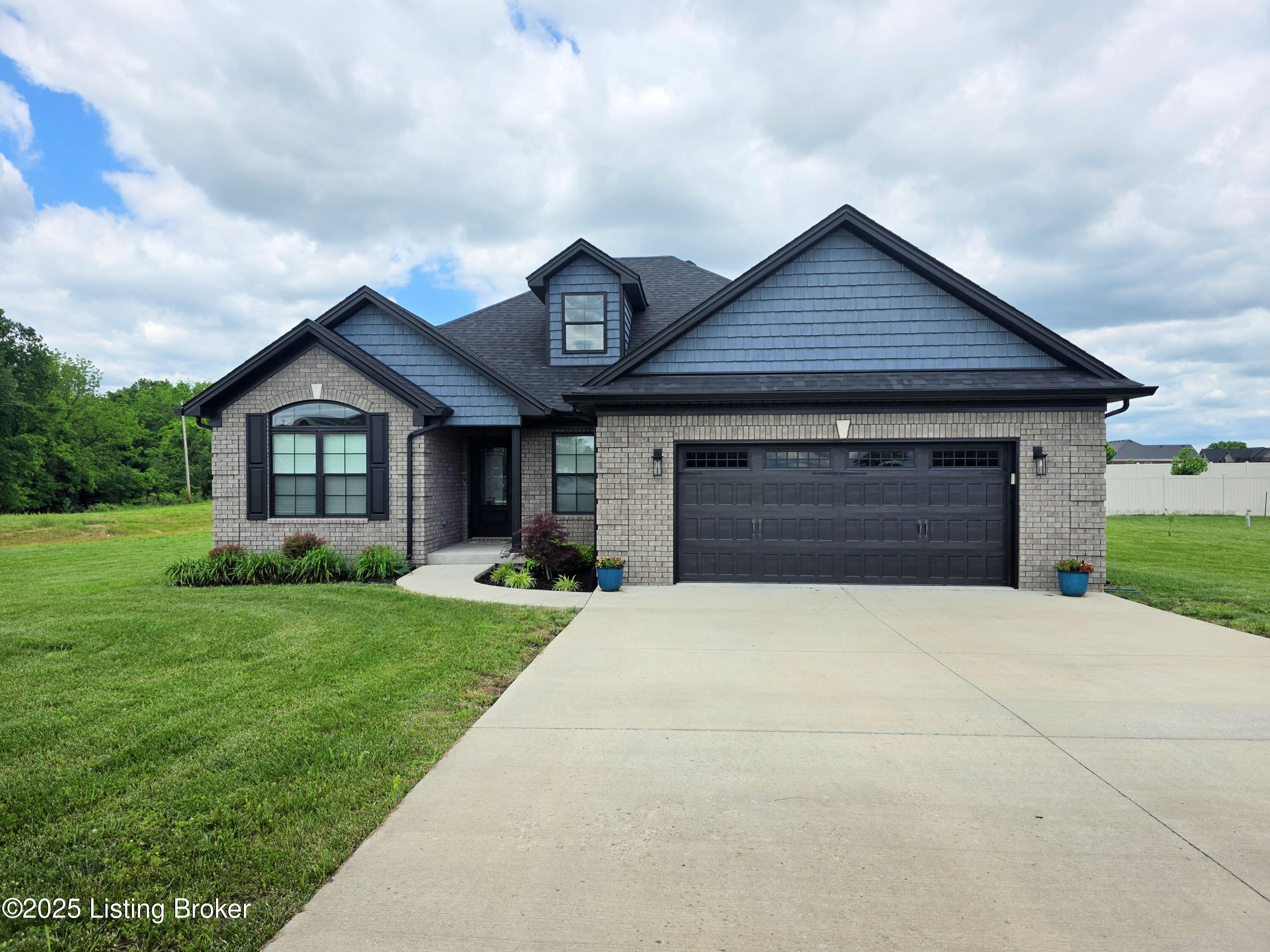 202 Elizabeth Way, Bardstown, Kentucky image 1