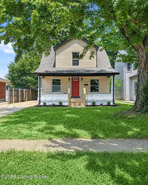 Photo of 2613 Wingfield Ln, Louisville, KY 40210 (MLS # 1721025)