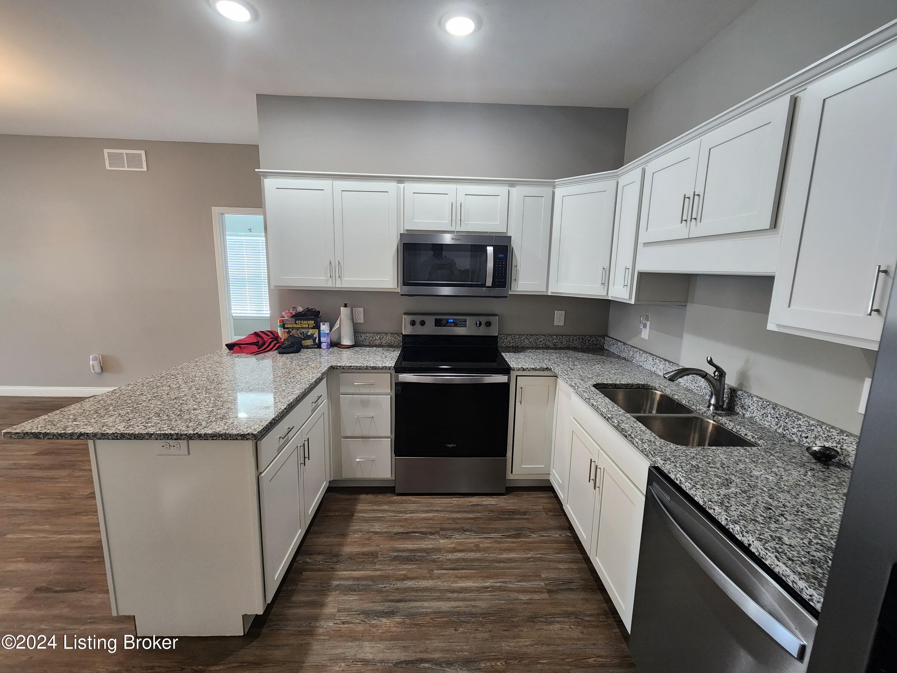 32 Hunters Ridge Dr, Eminence, Kentucky image 7