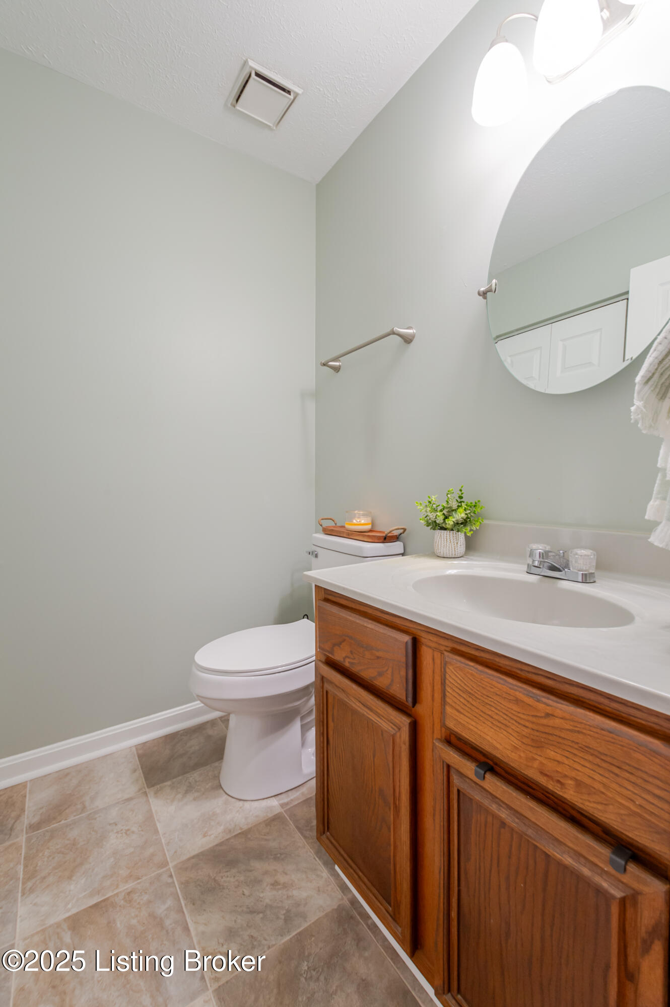 3504 Orbit Ct, Louisville, Pennsylvania image 13
