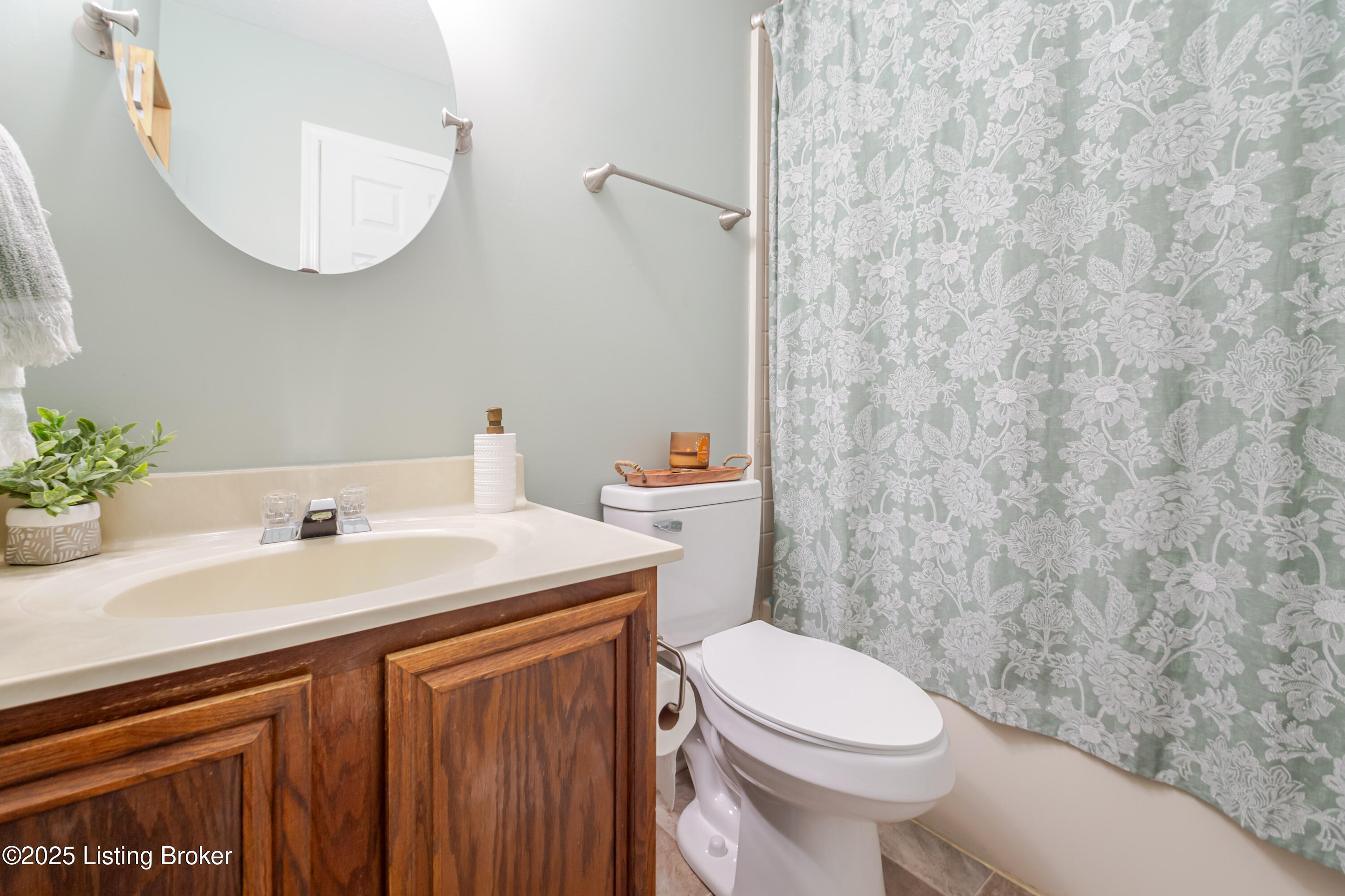 3504 Orbit Ct, Louisville, Pennsylvania image 17