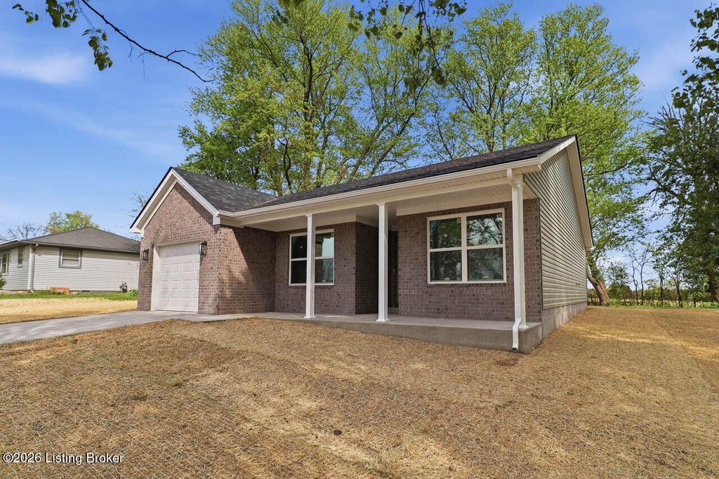 Photo of 149 Sunset Dr, Bardstown, KY 40004 (MLS # 1714305)