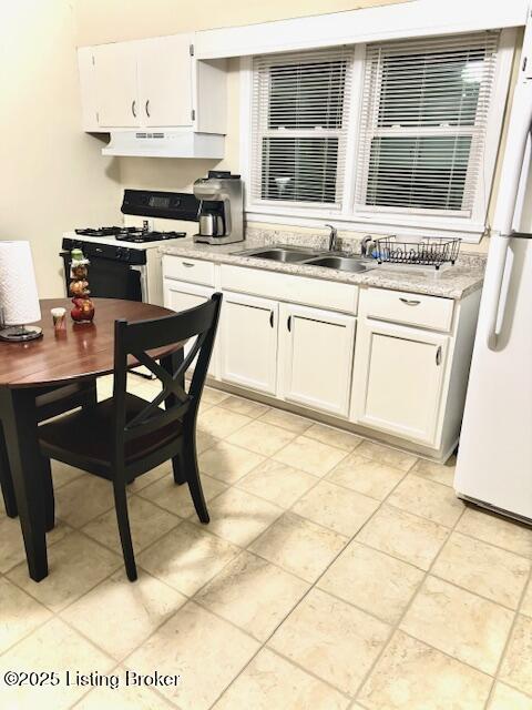 7725 Poinsettia Dr, Louisville, Pennsylvania image 3