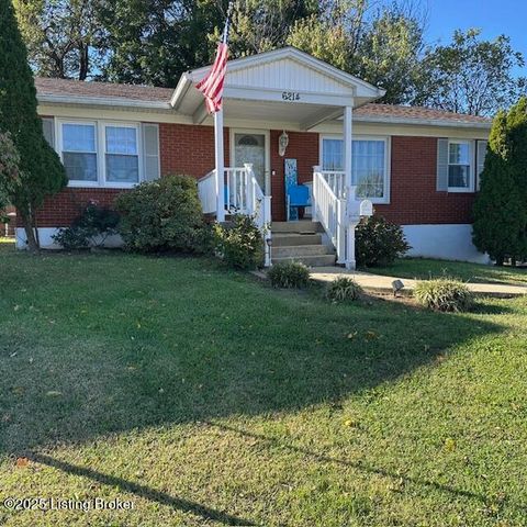 Photo of 6214 Green Manor Dr, Louisville, KY 40228 (MLS # 1701515)