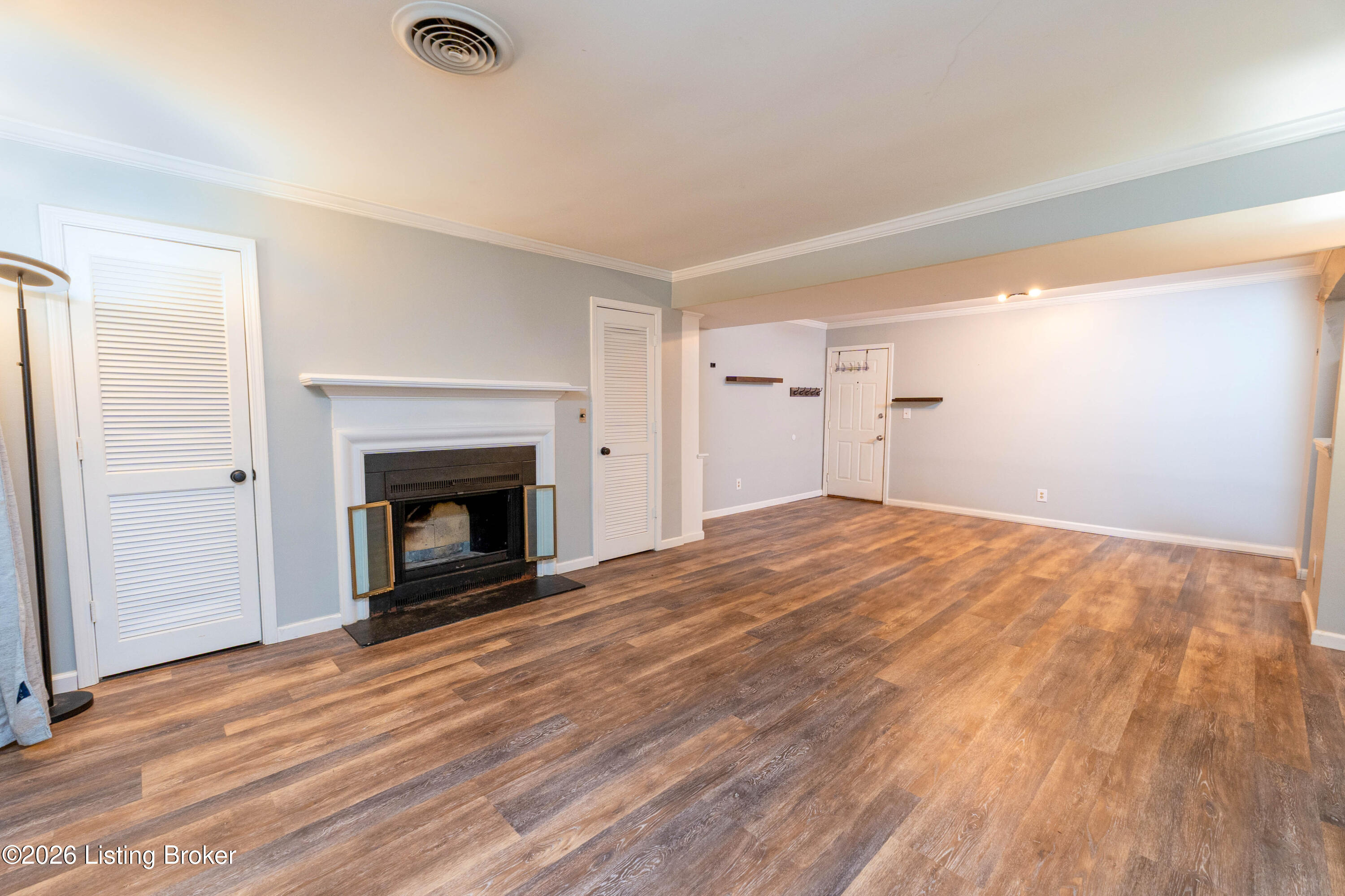 410 Mockingbird Valley Rd APT 11