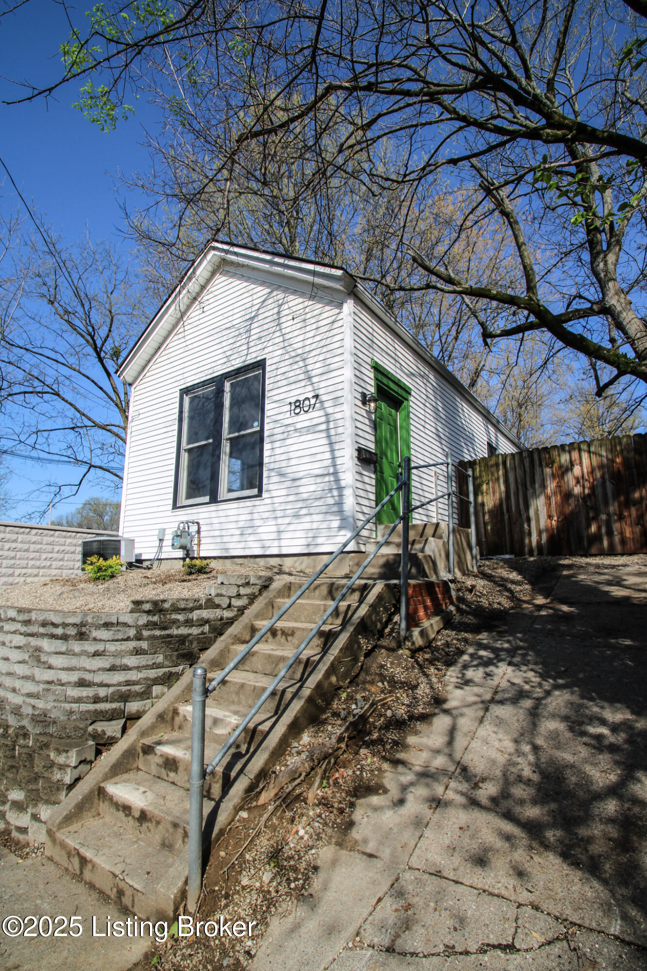 1807 Sherwood Ave, Louisville, Kentucky image 26