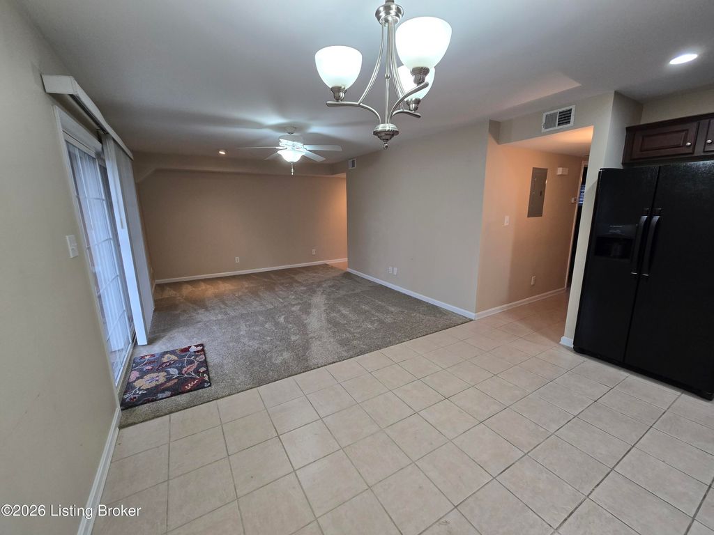 Photo of 757 N Hite Ave #APT 1, Louisville, KY 40206 (MLS # 1711369)