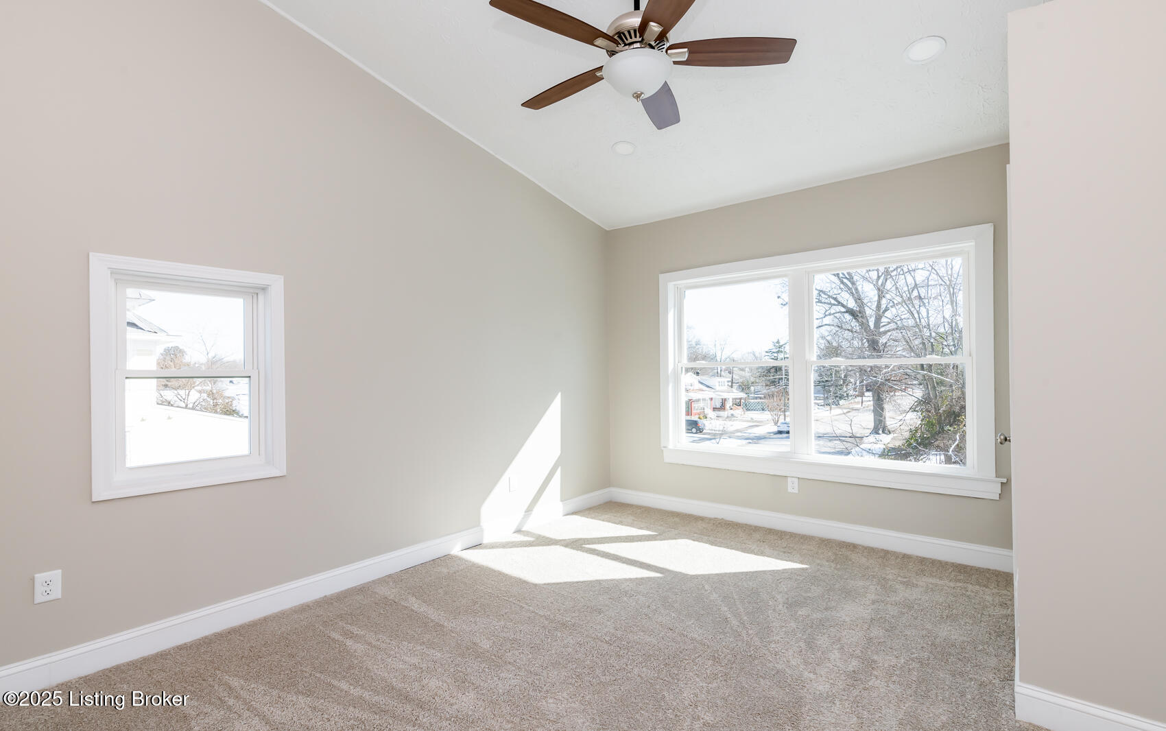 309 Southwestern Pkwy, Louisville, Kentucky image 17