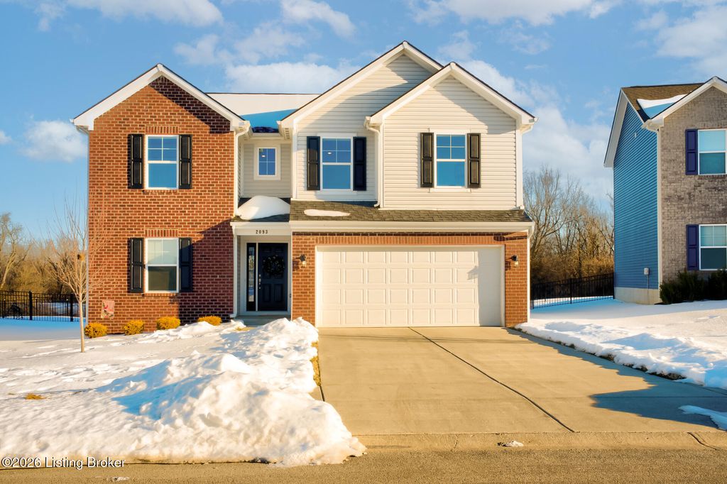 Photo of 2093 Carnegie Dr, Shelbyville, KY 40065 (MLS # 1708630)