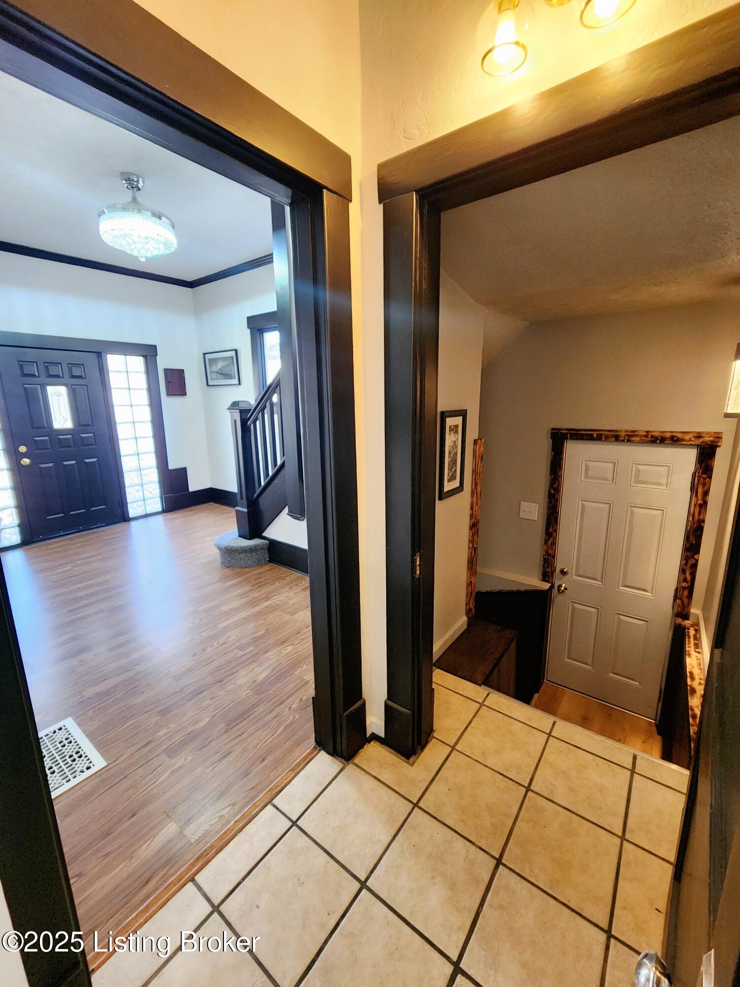 646 S 36th St, Louisville, Kentucky image 16
