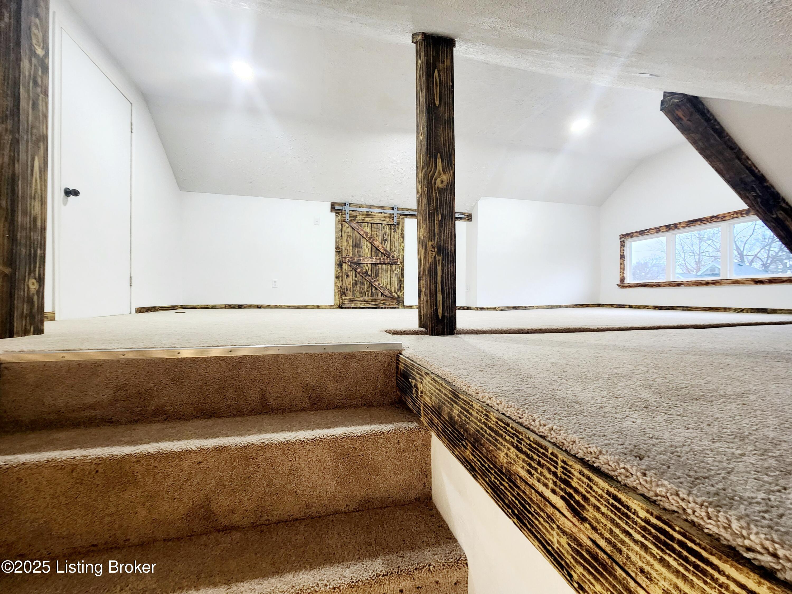 646 S 36th St, Louisville, Kentucky image 37