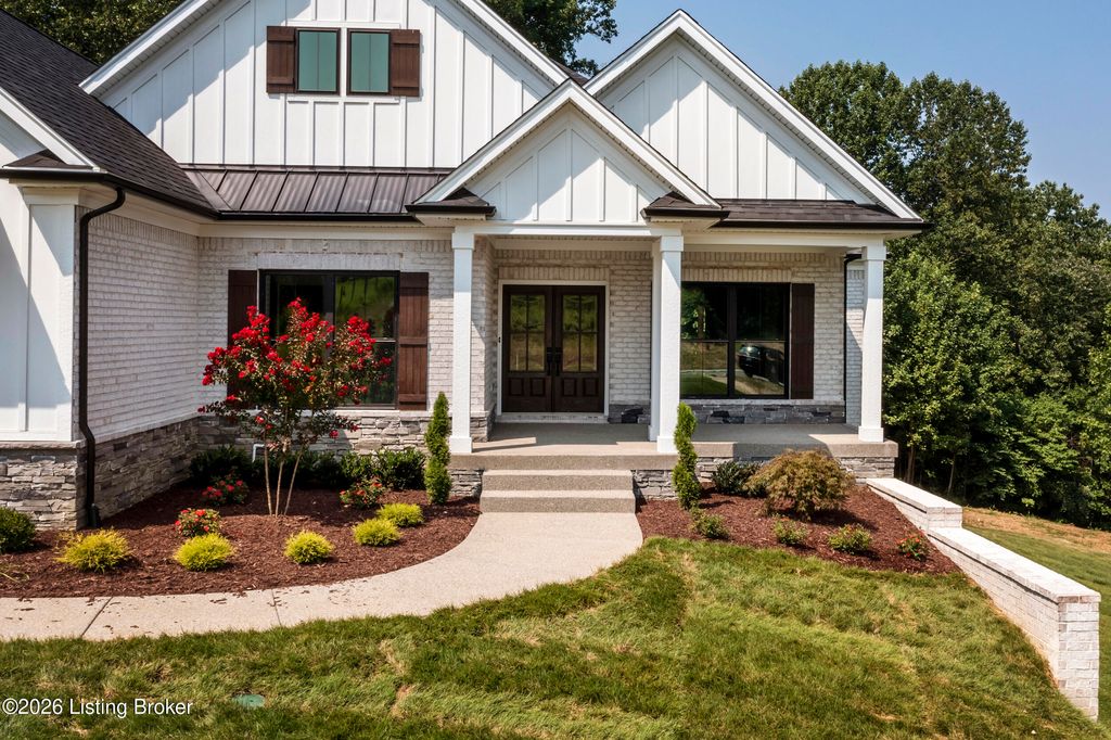 Photo of 5607 Farmhouse Lot 19 Dr, Crestwood, KY 40014 (MLS # 1708040)