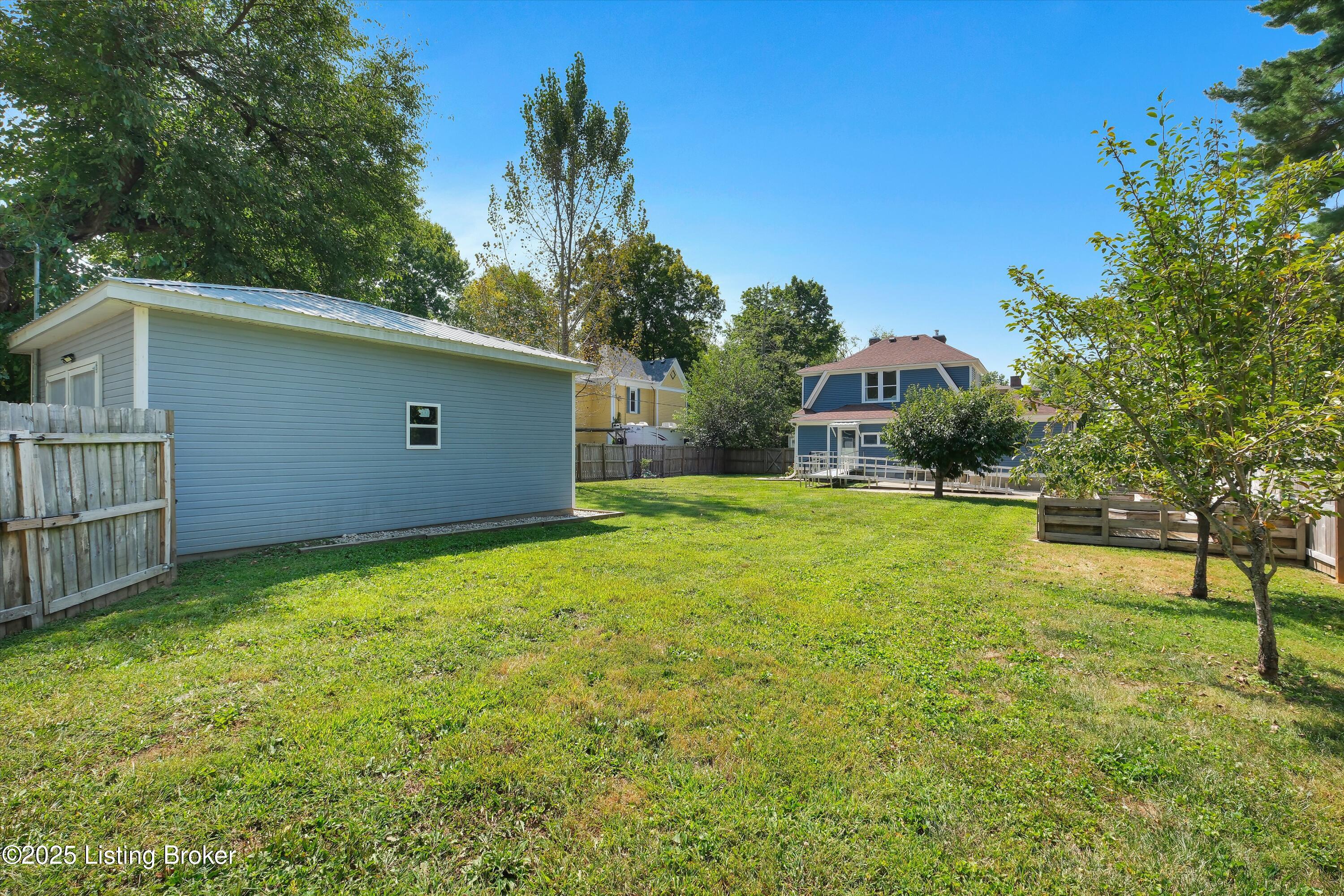 205 Birch Ave, La Grange, Pennsylvania image 18