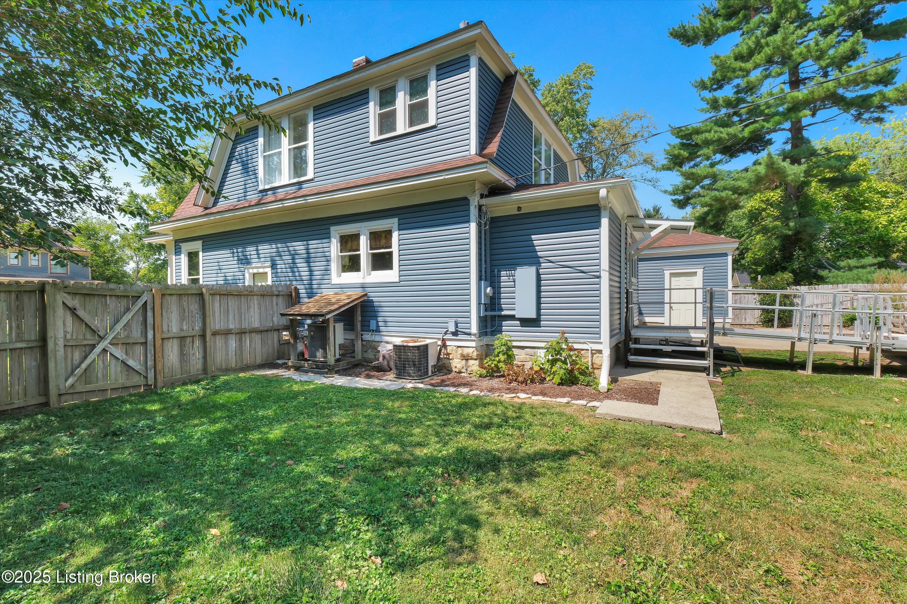 205 Birch Ave, La Grange, Pennsylvania image 21