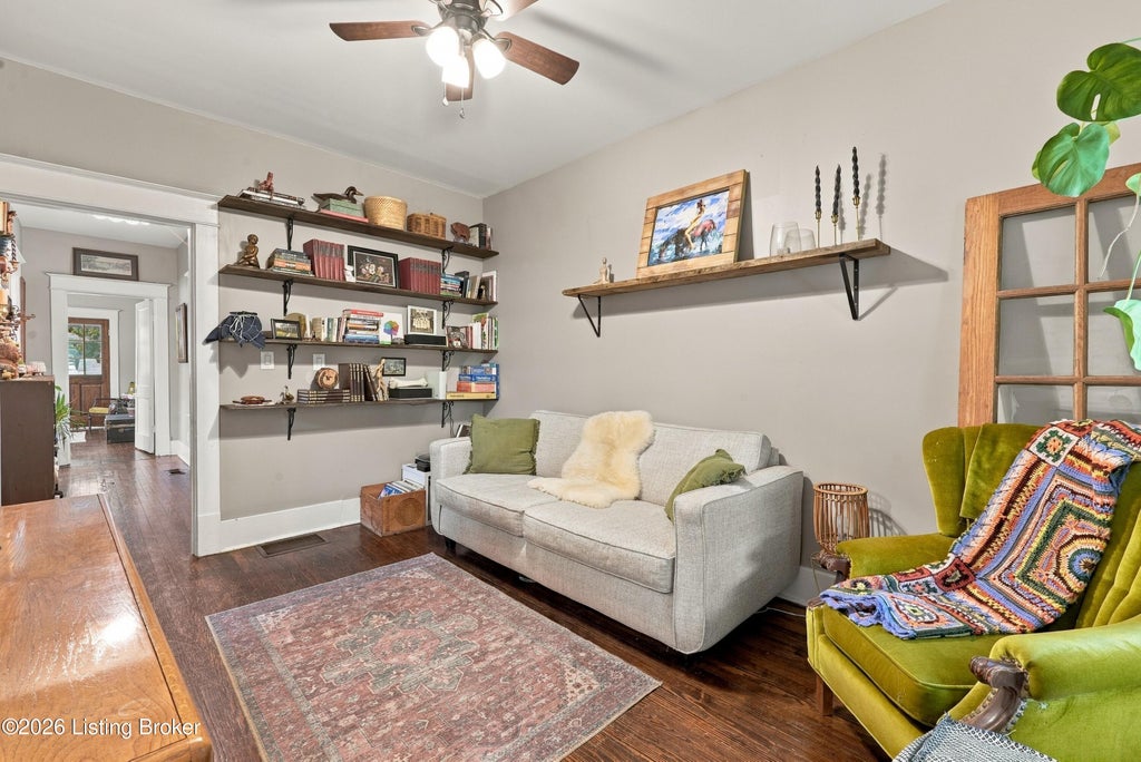 Photo of 2910 Garfield Ave, Louisville, KY 40212 (MLS # 1732473)