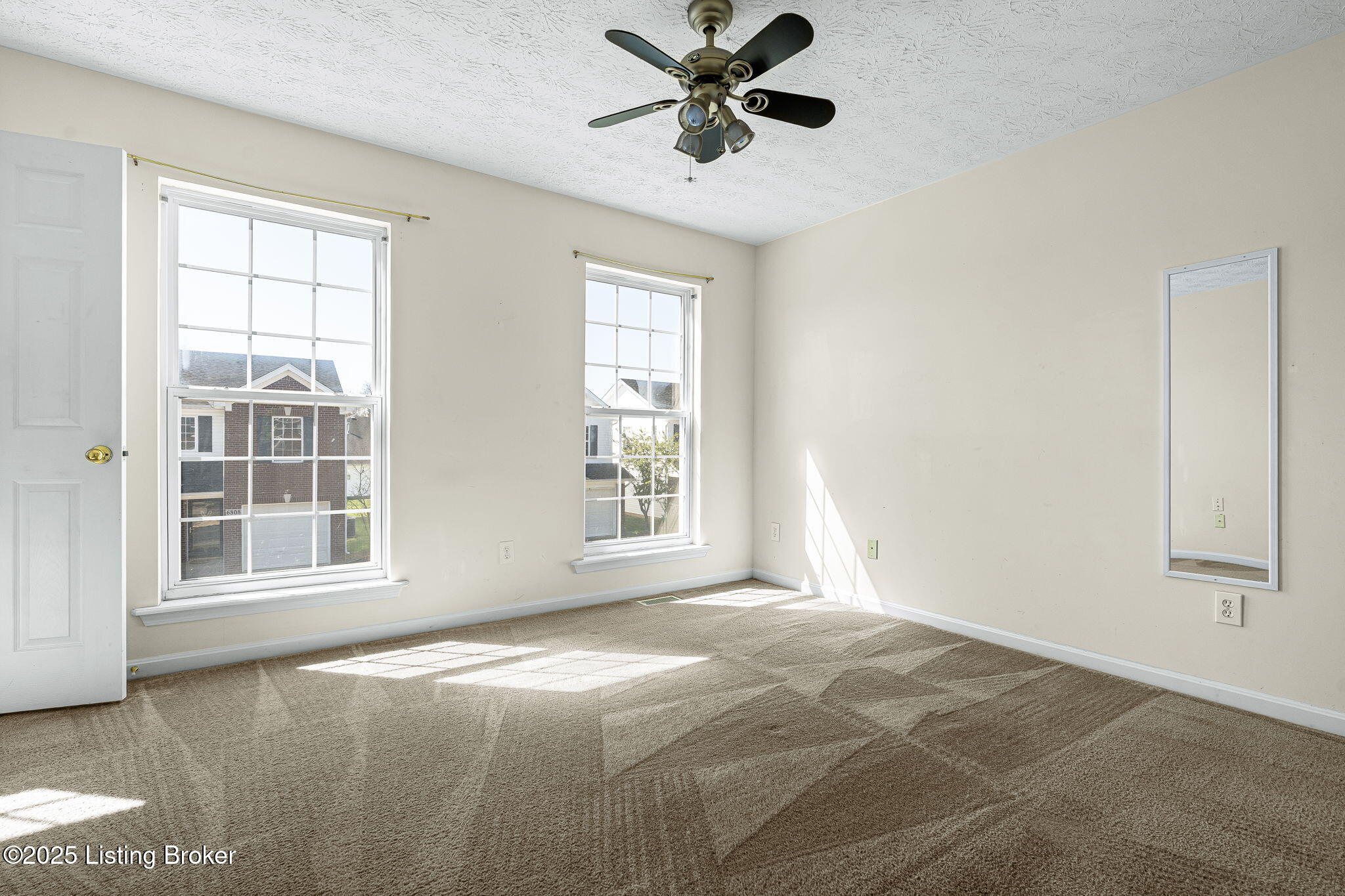 6807 Arbor Creek Dr, Louisville, Kentucky image 19