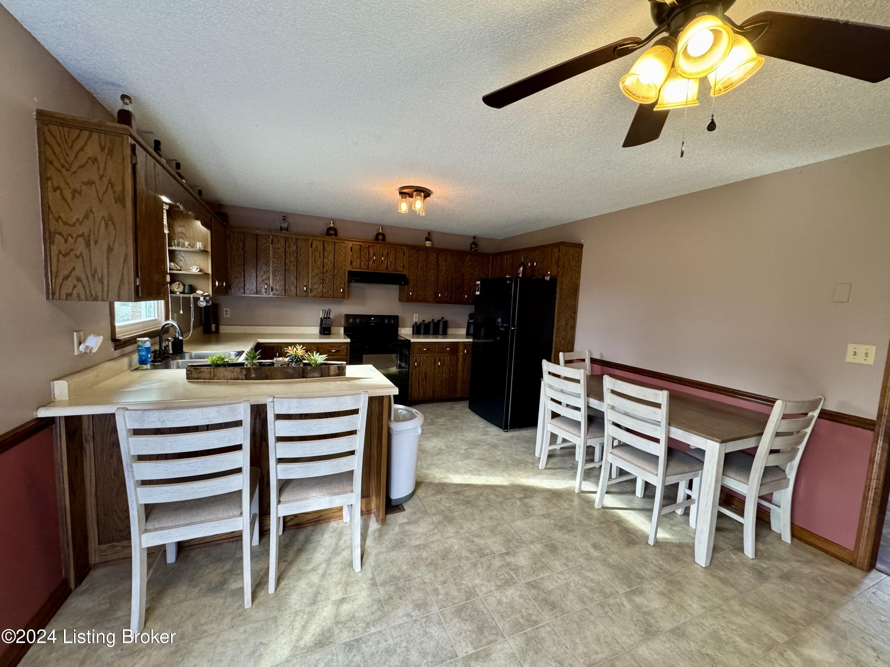 111 Bishop Ln, Bardstown, Kentucky image 10