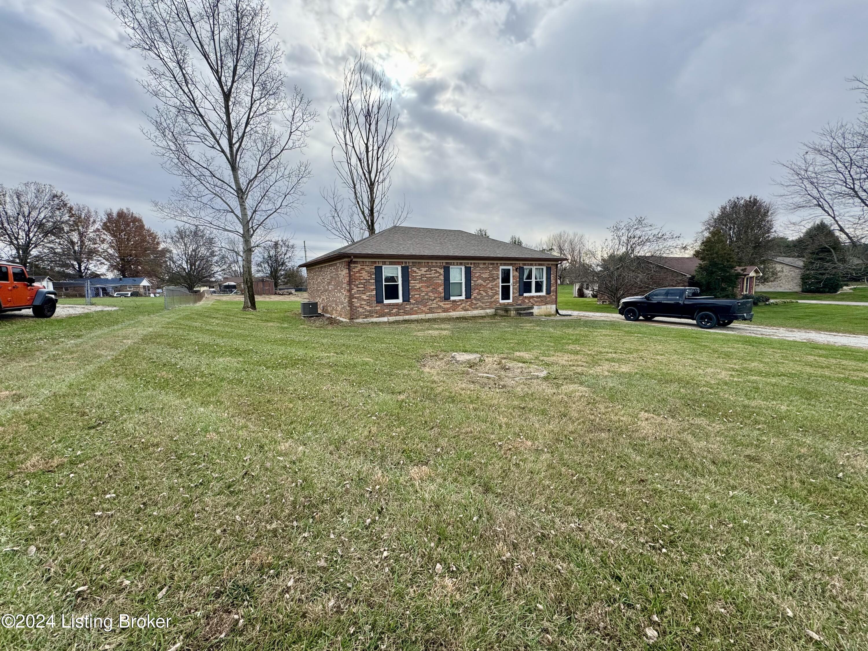 111 Bishop Ln, Bardstown, Kentucky image 3