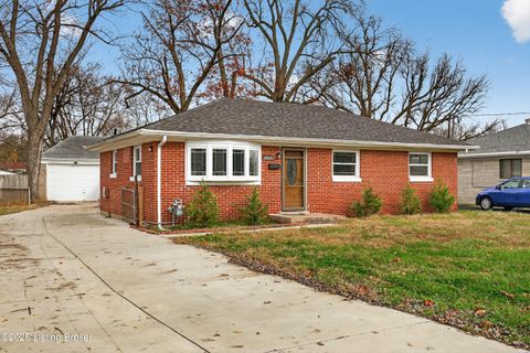 Photo of 1605 Lou Gene Ave, Louisville, KY 40216 (MLS # 1704273)