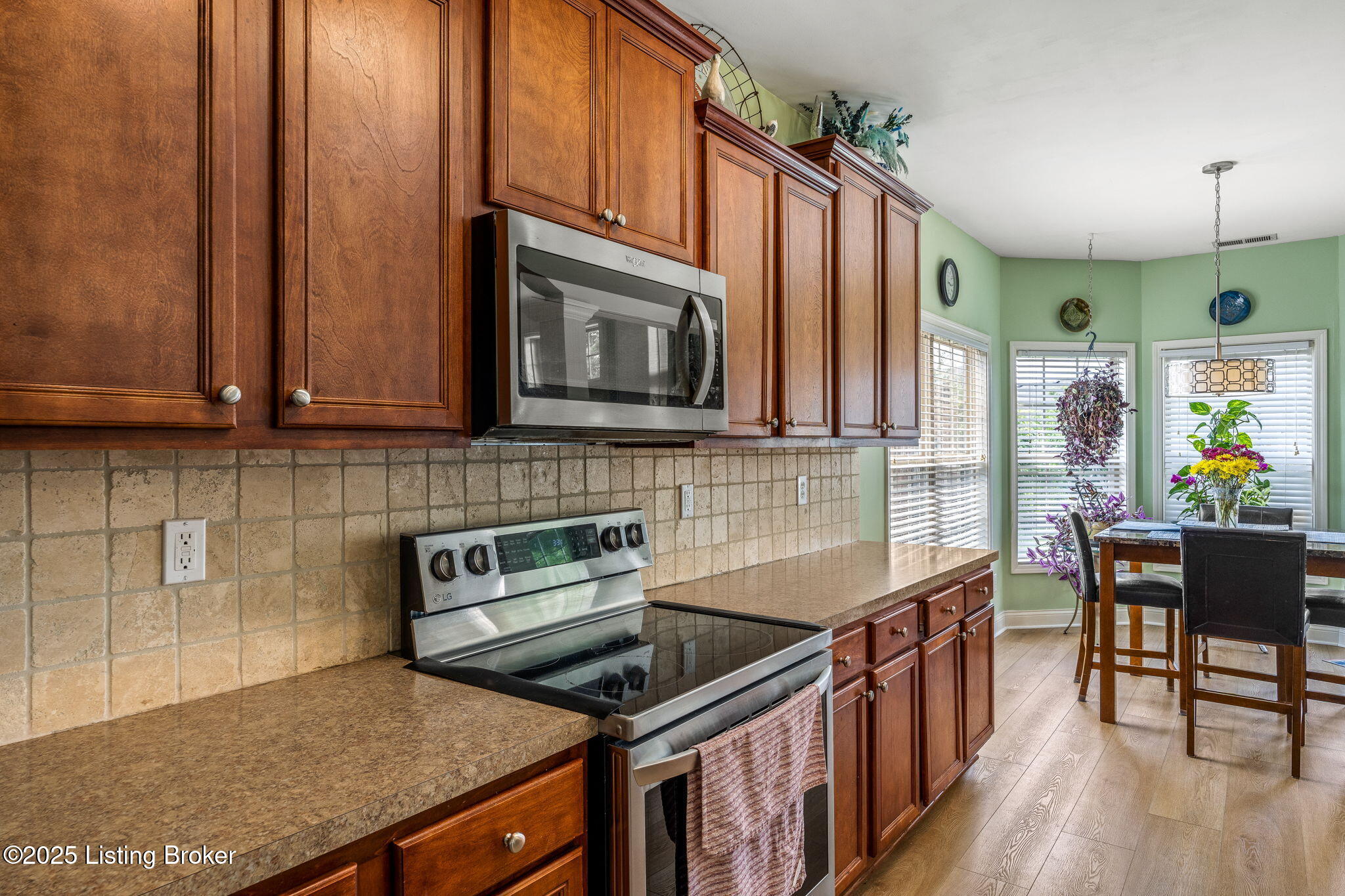 11602 Top Walnut Loop, Louisville, Pennsylvania image 14