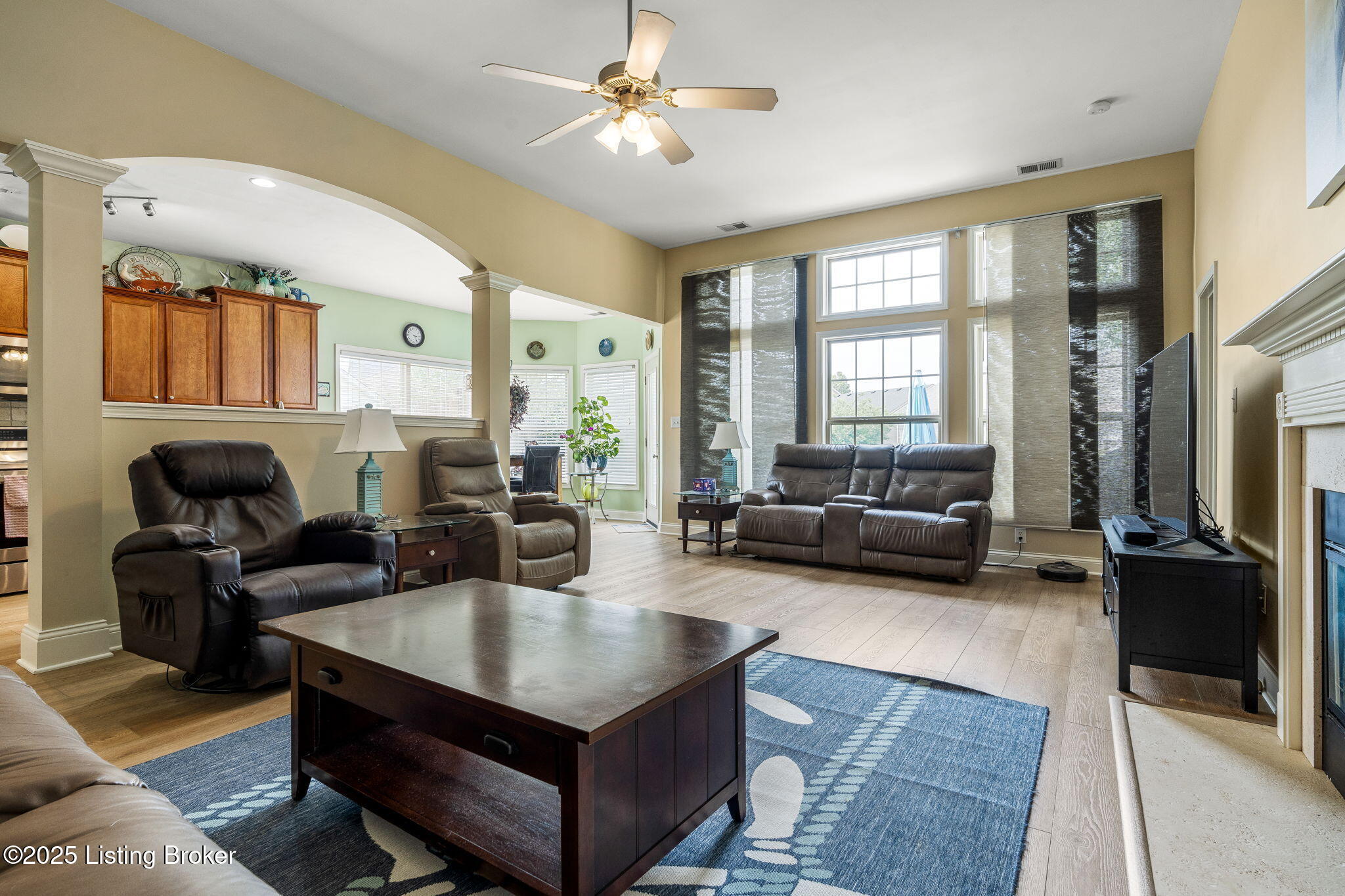 11602 Top Walnut Loop, Louisville, Pennsylvania image 3