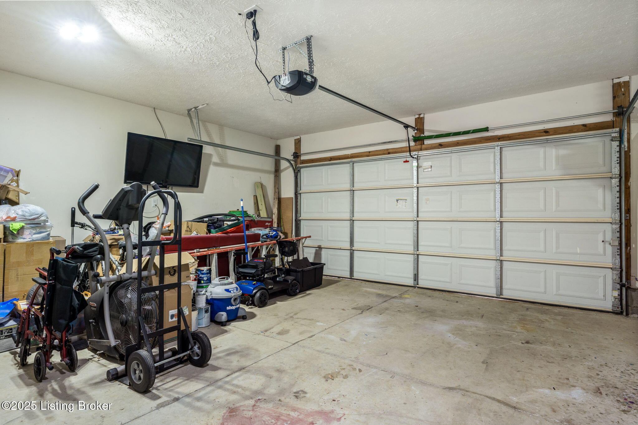 11602 Top Walnut Loop, Louisville, Pennsylvania image 38