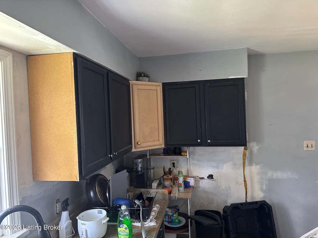 Photo of 4210 Retreat Rd, Louisville, KY 40219 (MLS # 1724012)