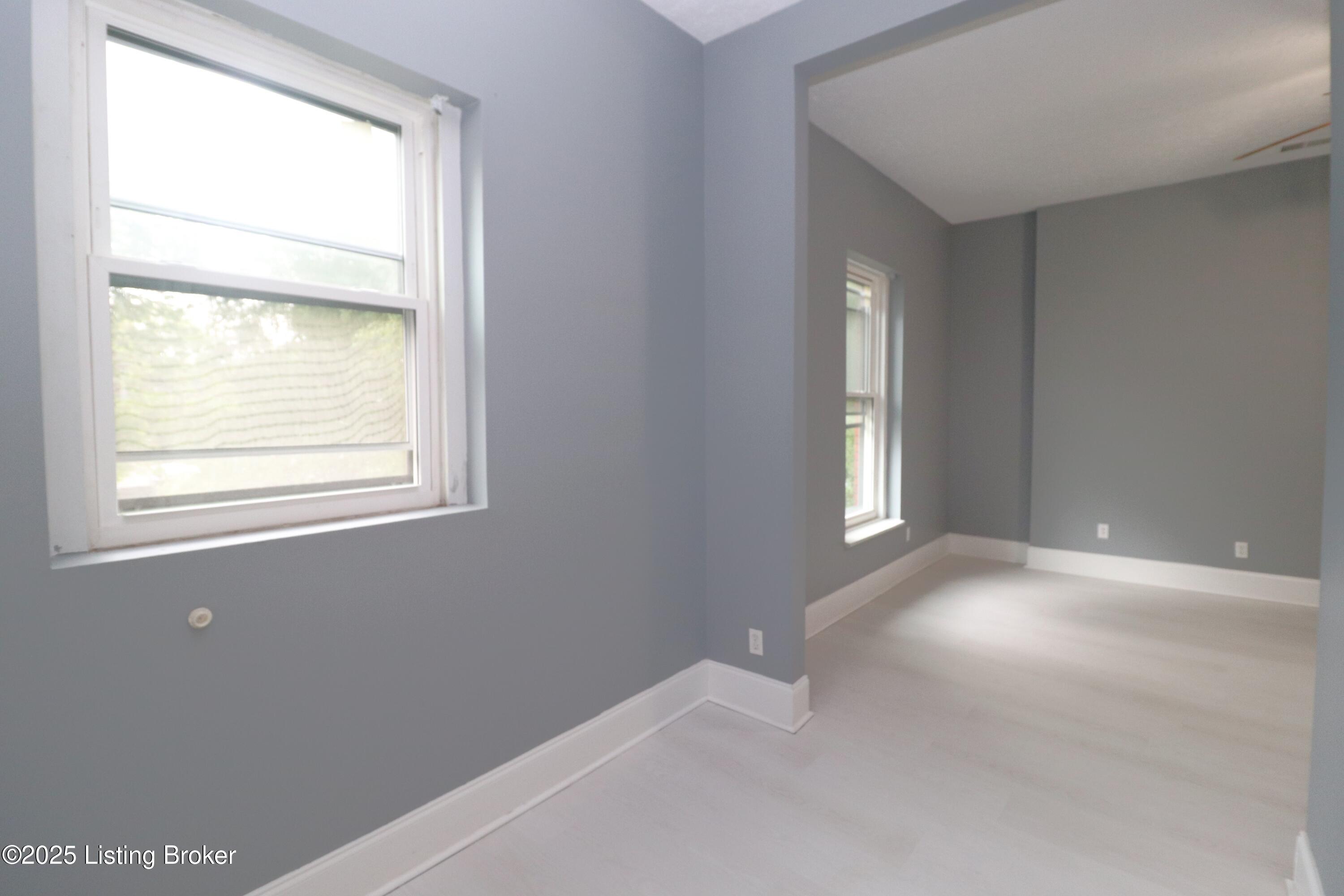 500 W Ormsby Ave, Louisville, Pennsylvania image 31