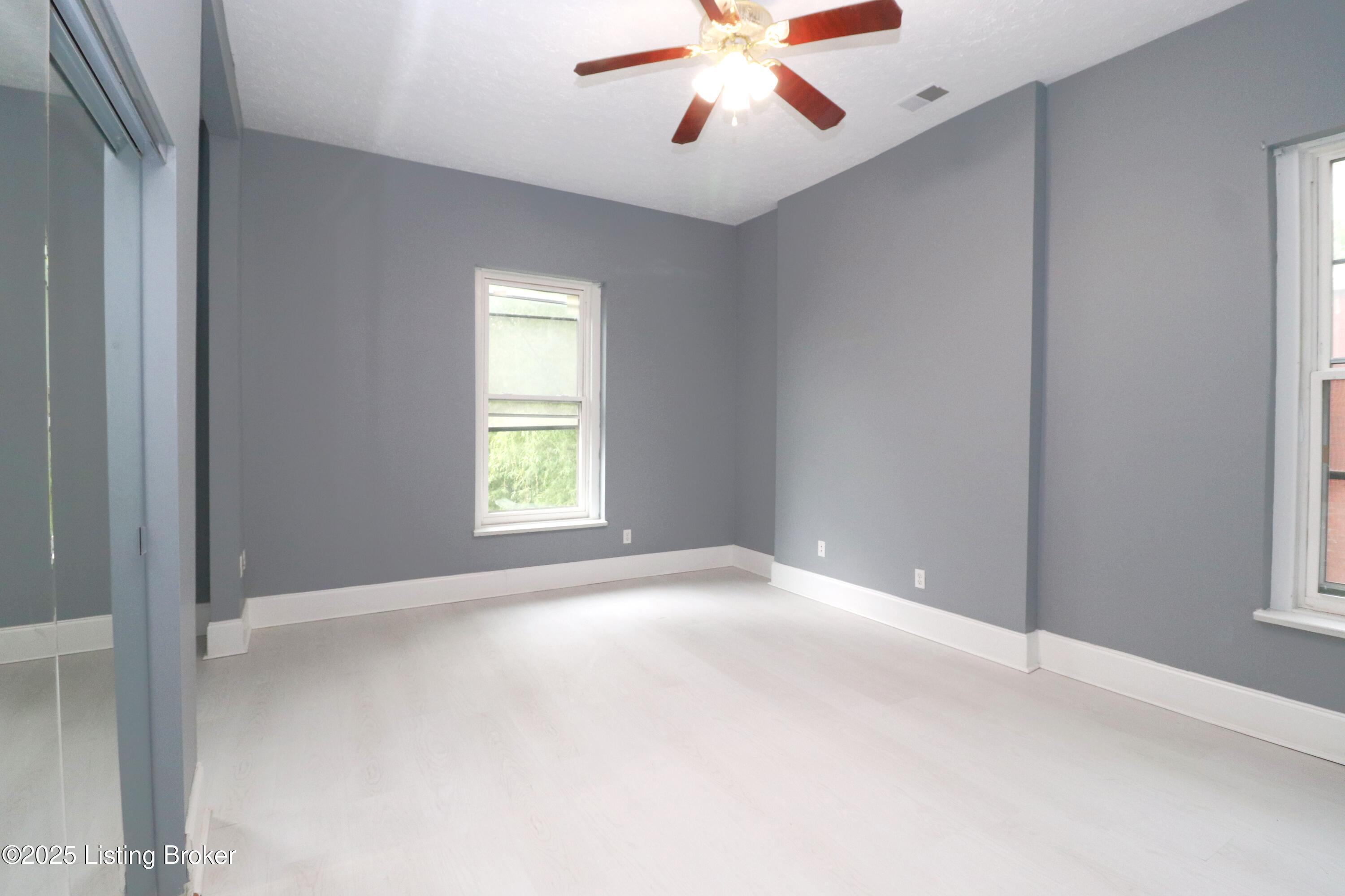 500 W Ormsby Ave, Louisville, Pennsylvania image 34