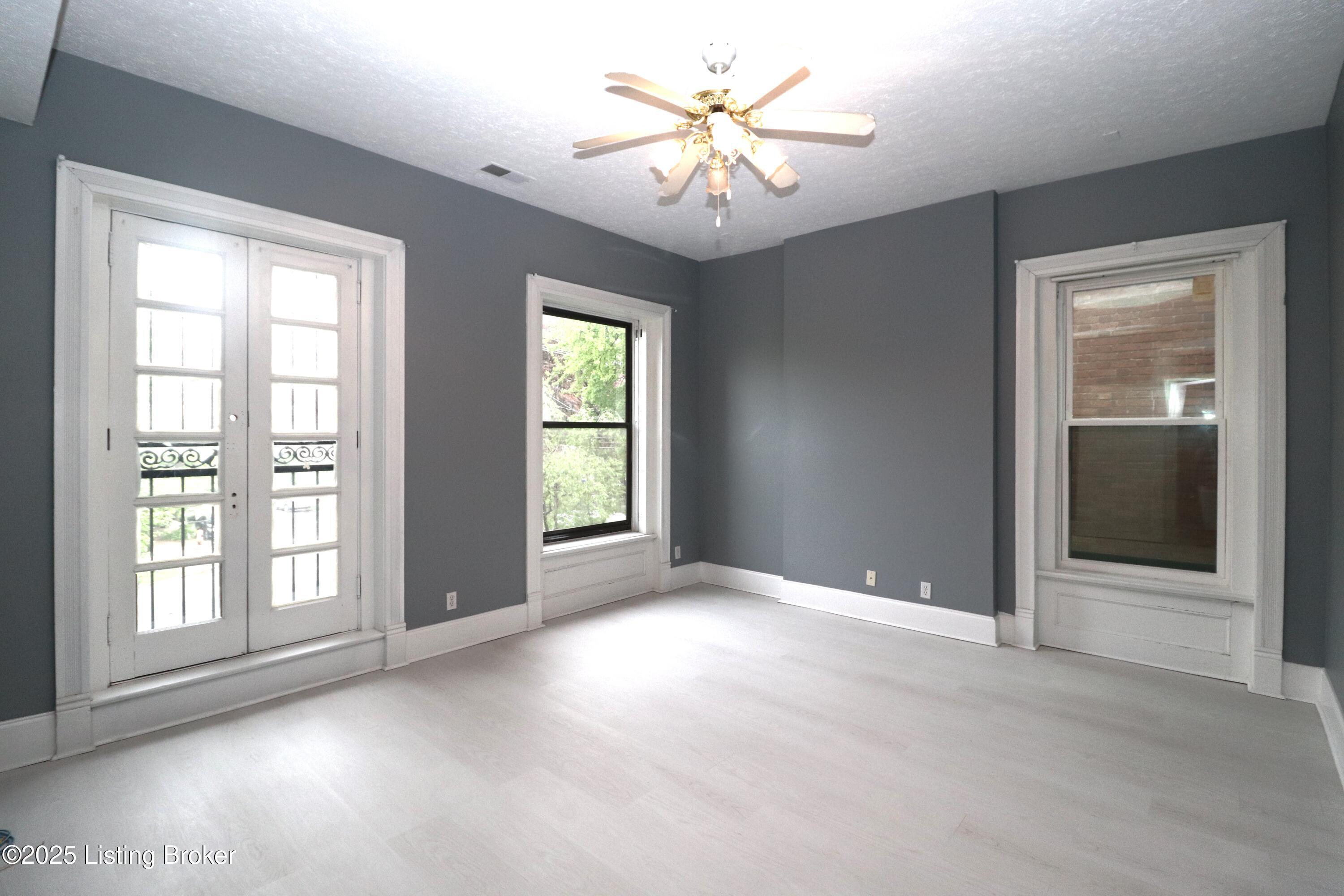 500 W Ormsby Ave, Louisville, Pennsylvania image 23