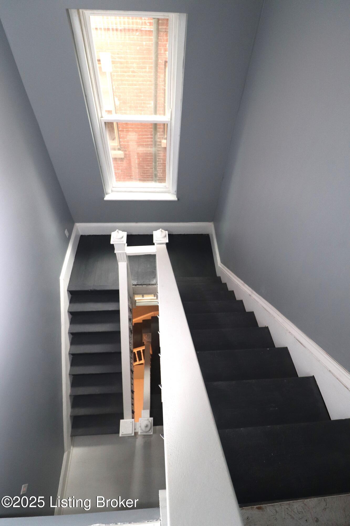500 W Ormsby Ave, Louisville, Pennsylvania image 40