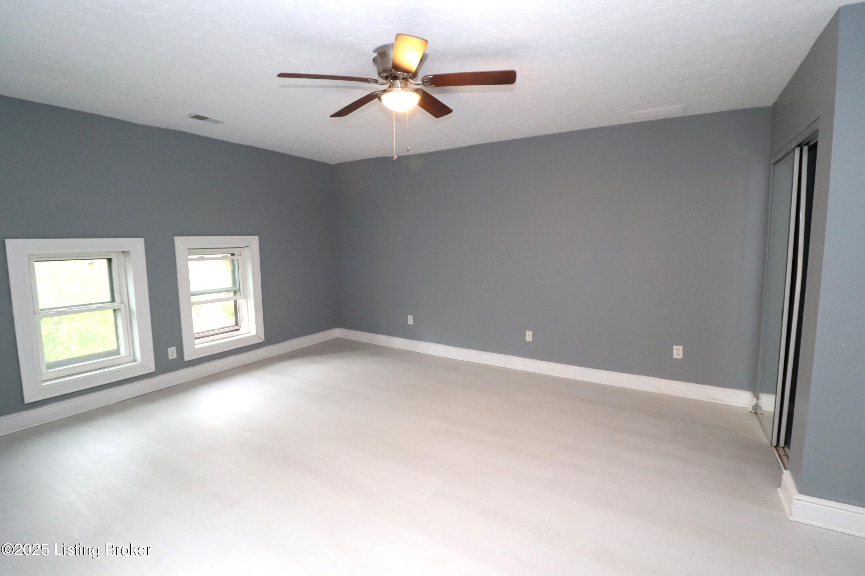 500 W Ormsby Ave, Louisville, Pennsylvania image 43