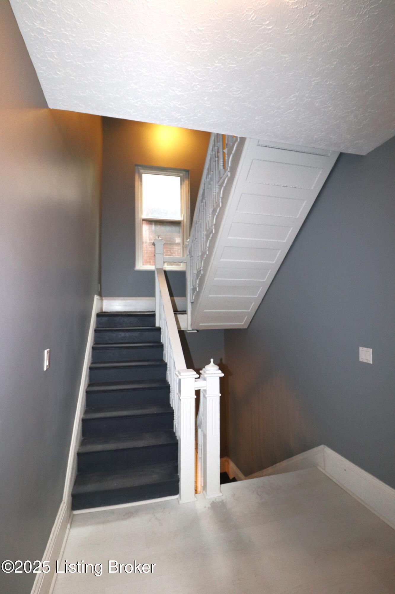 500 W Ormsby Ave, Louisville, Pennsylvania image 39