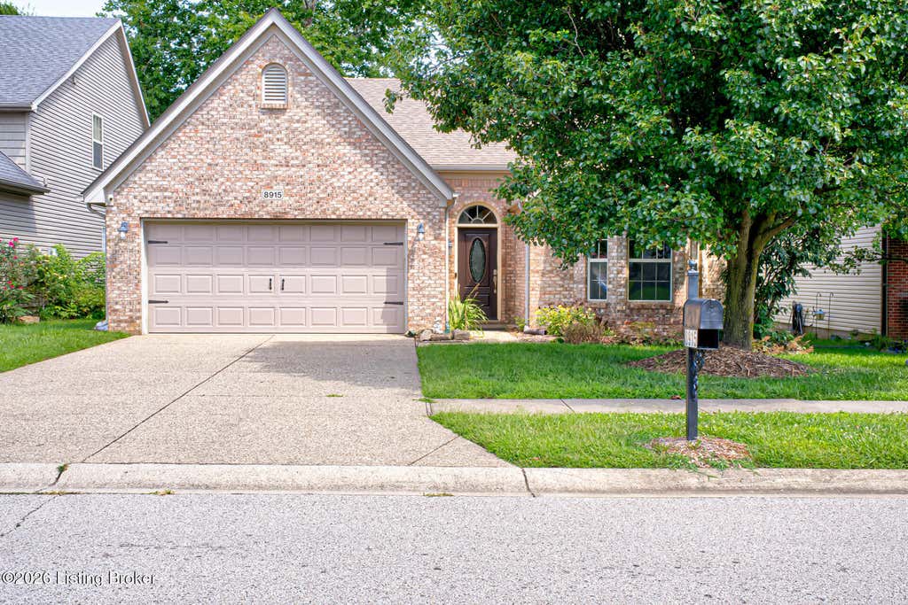 Photo of 8915 Eli Dr, Louisville, KY 40291 (MLS # 1725515)