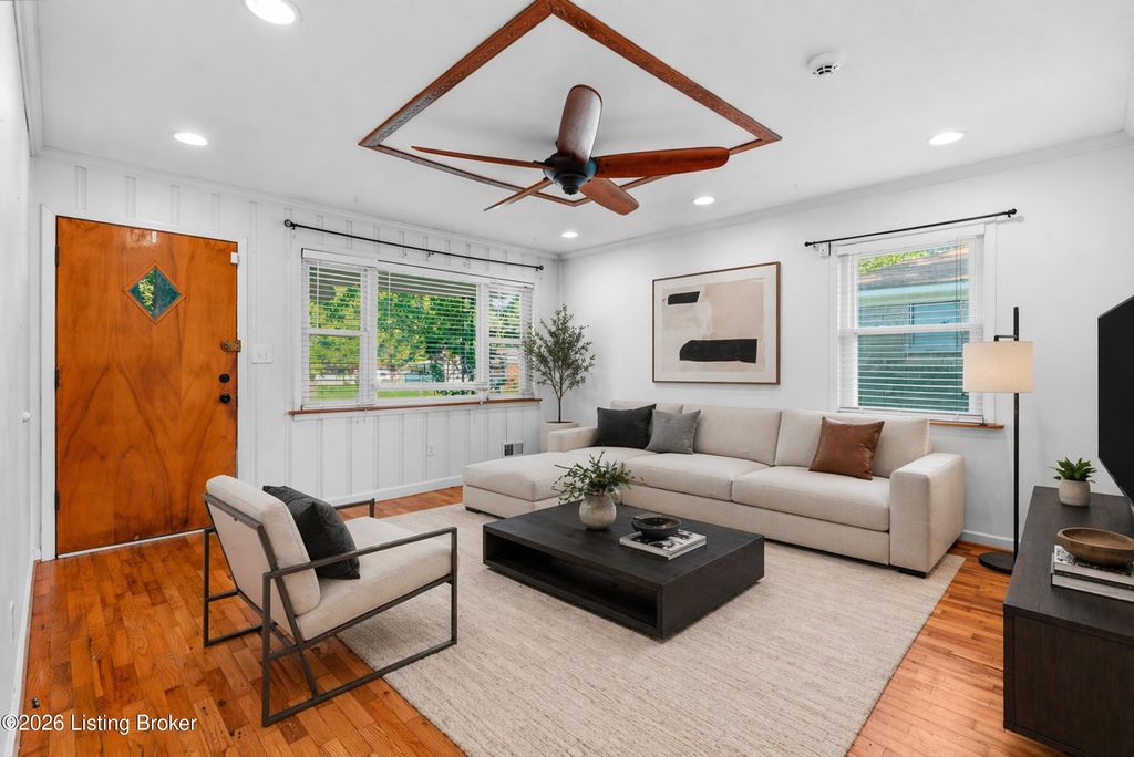 Photo of 9705 Titan Dr, Louisville, KY 40229 (MLS # 1715598)