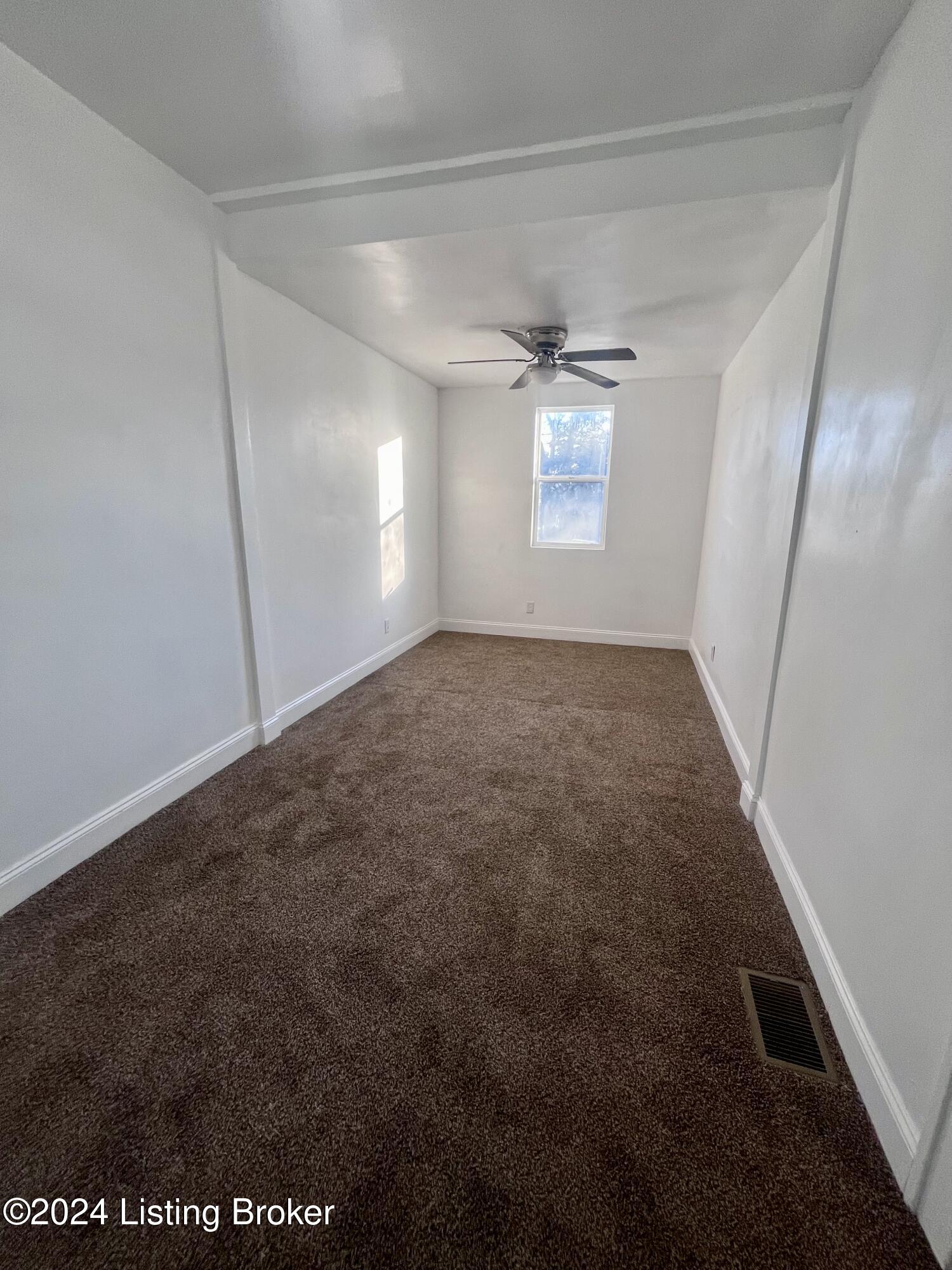 1748 W Gaulbert Ave, Louisville, Kentucky image 8