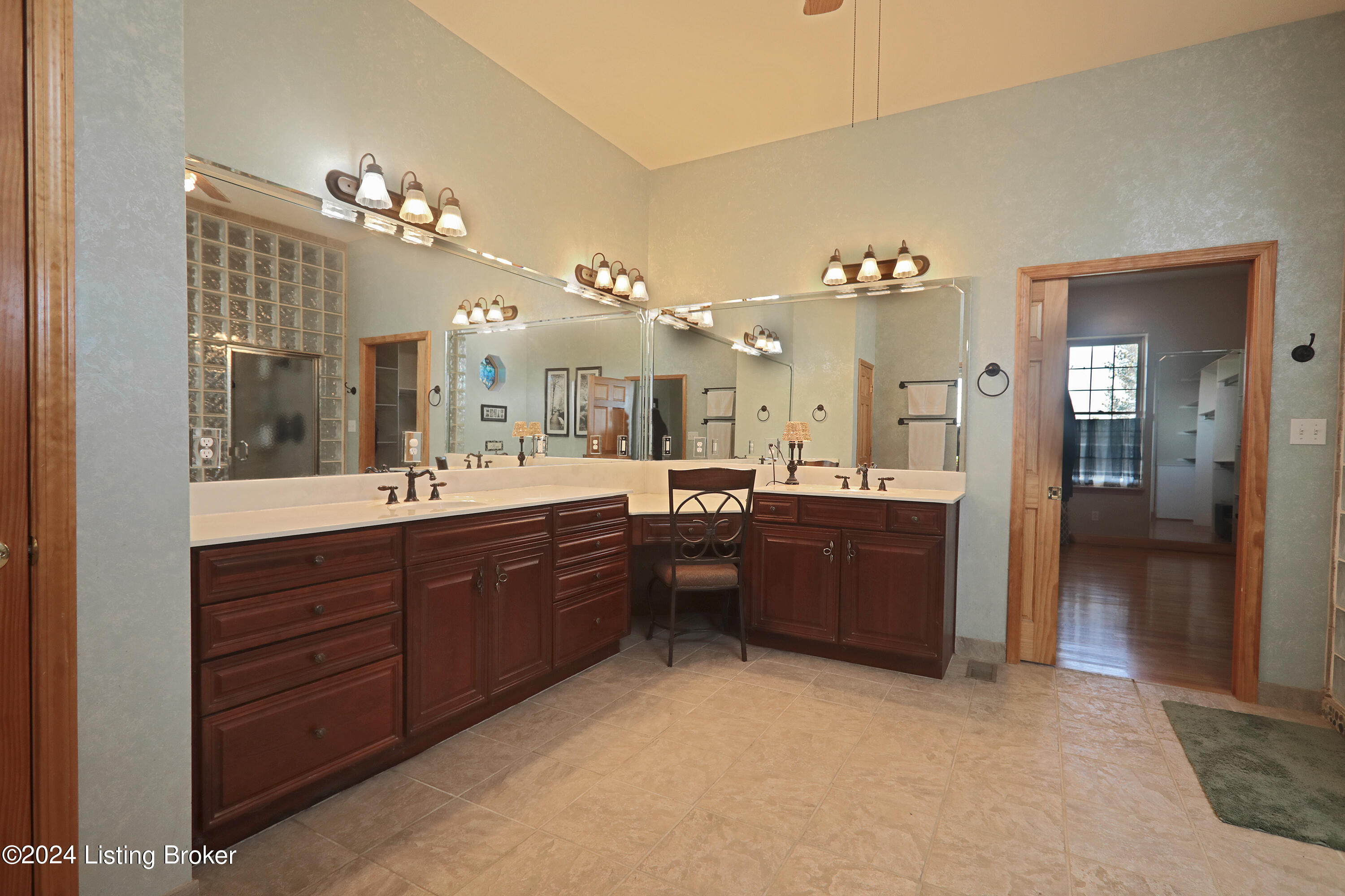 3376 Drennon Rd, Campbellsburg, Kentucky image 43