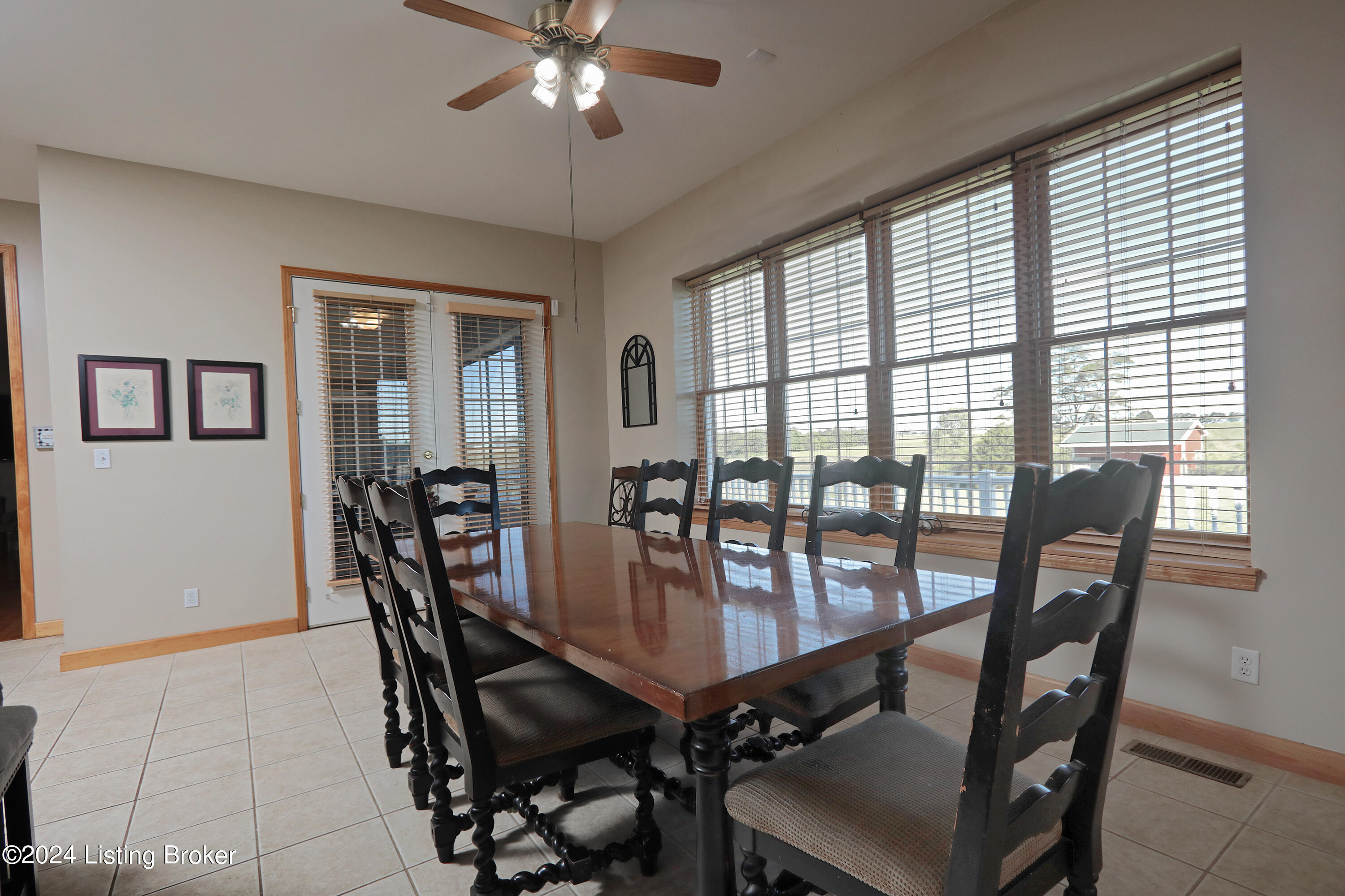 3376 Drennon Rd, Campbellsburg, Kentucky image 32