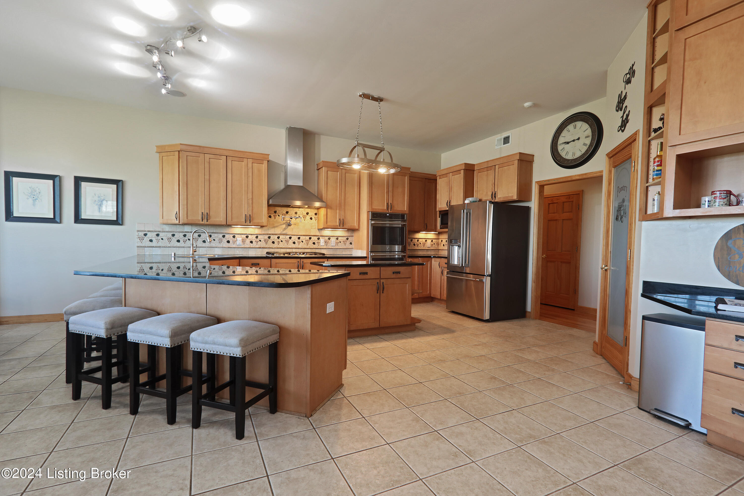 3376 Drennon Rd, Campbellsburg, Kentucky image 23
