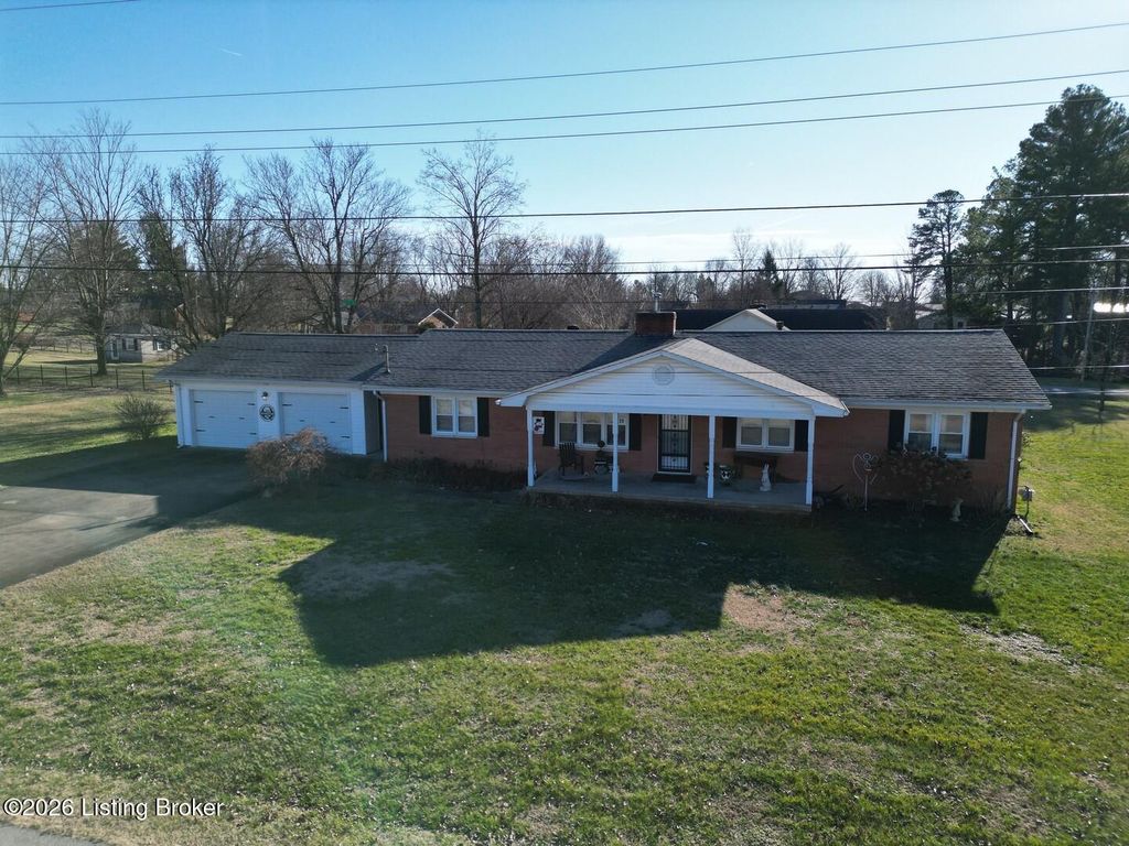 Photo of 320 Sequoia Dr, Leitchfield, KY 42754 (MLS # 1708103)