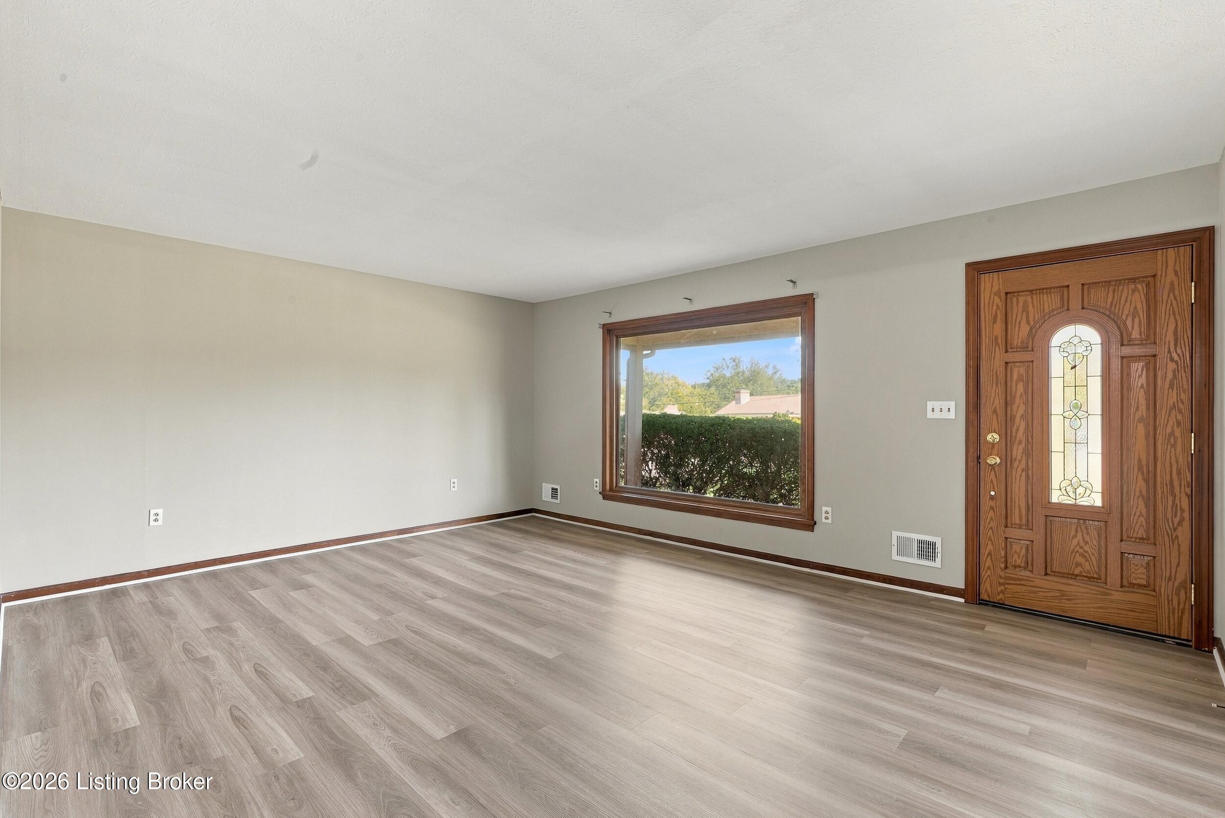 3815 Iron Horse Way
