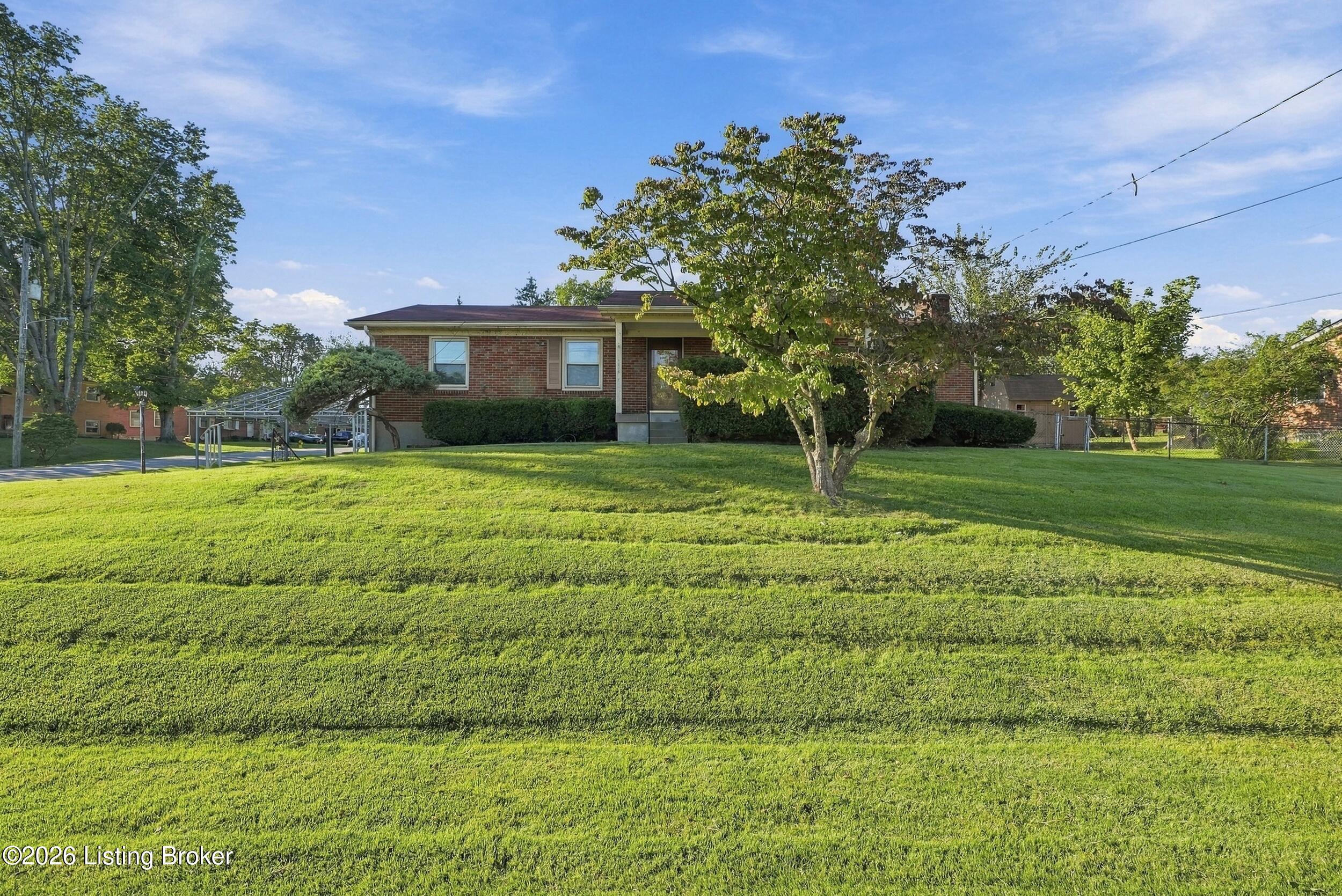 3815 Iron Horse Way