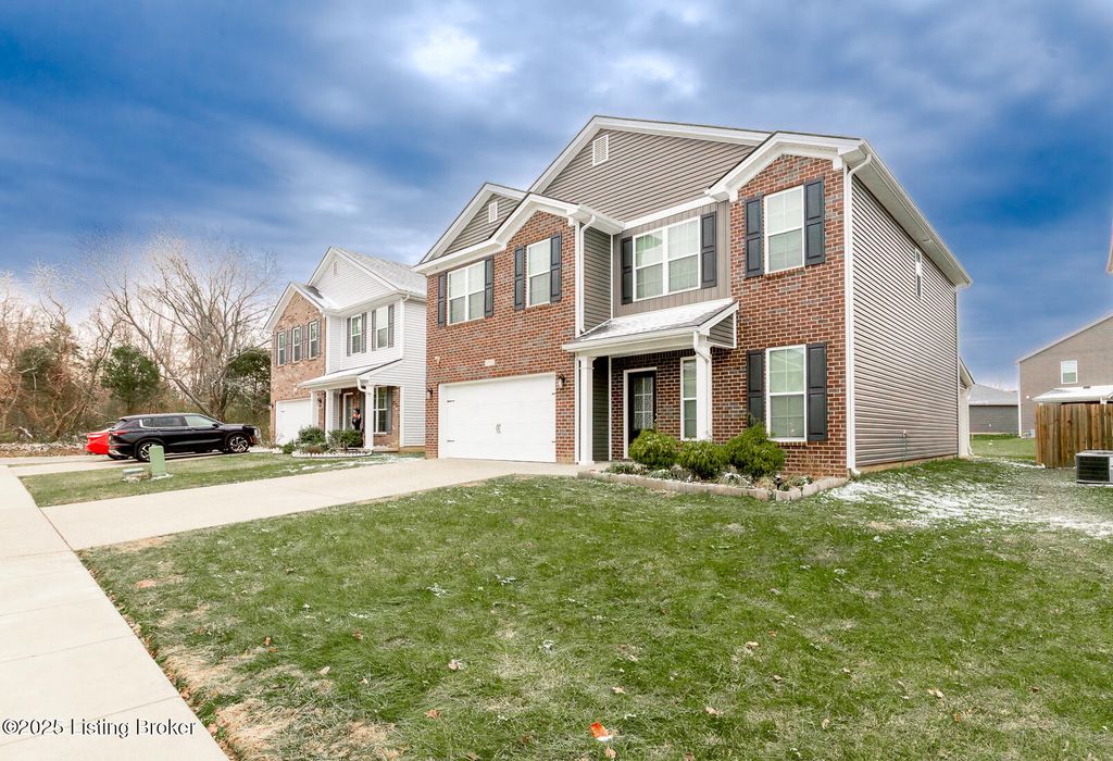 Photo of 11512 Caswell Springs Way, Louisville, KY 40291 (MLS # 1705245)