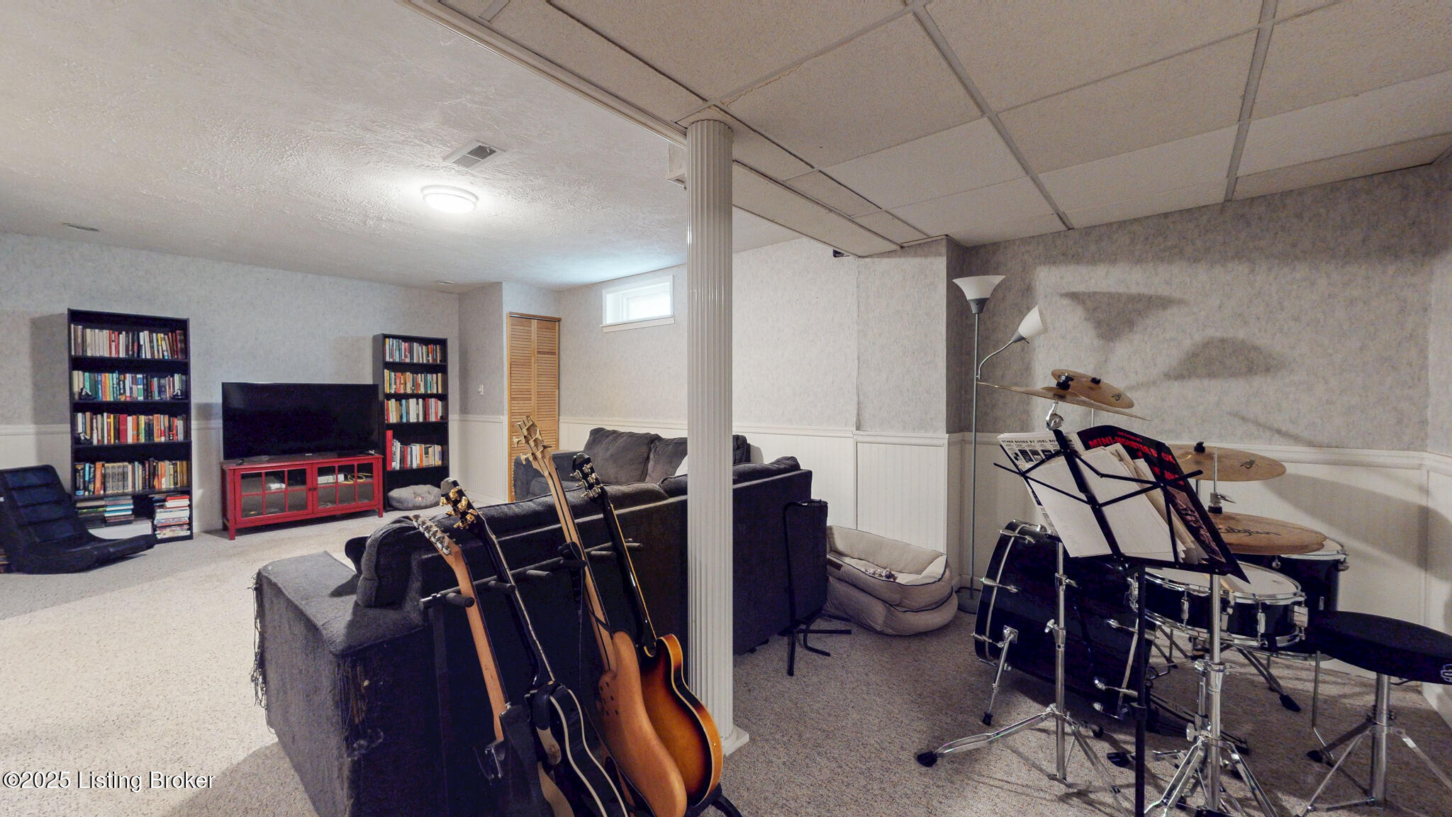 512 Valley College Dr, Louisville, Kentucky image 40
