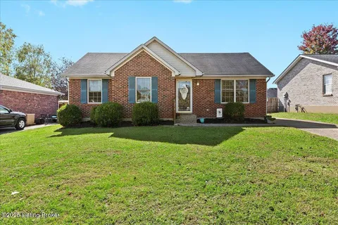 290 E Aulbern Dr, Mt Washington, KY 40047 - #: 1701839