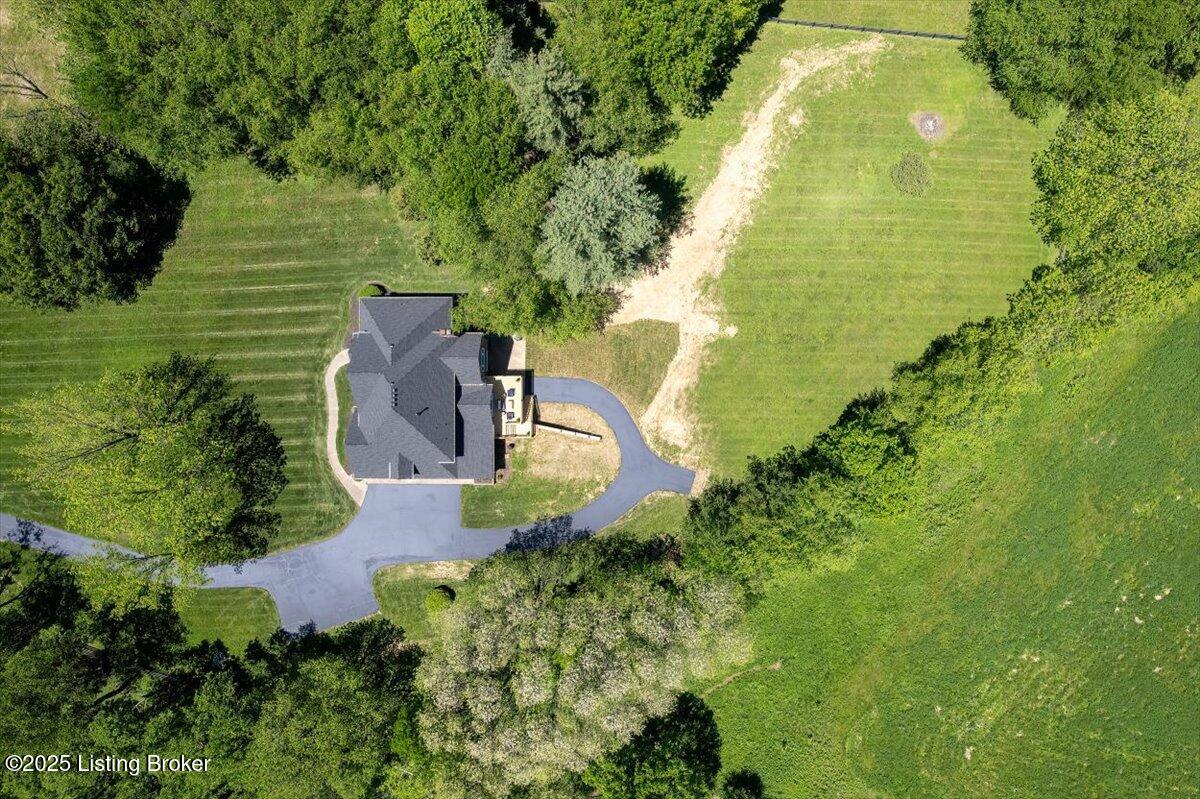 10801 Little Pond Rd, Goshen, Kentucky image 7