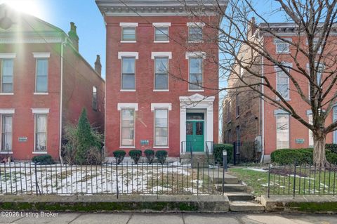 Photo of 124 E Oak St #APT 2, Louisville, KY 40203 (MLS # 1709126)