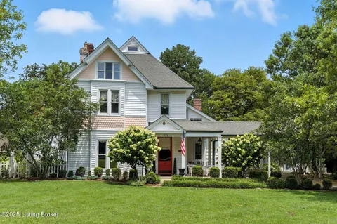 331 Central Ave, Pewee Valley, KY 40056 - #: 1693164