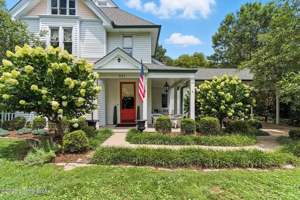 Photo of 331 Central Ave, Pewee Valley, KY 40056 (MLS # 1693164)